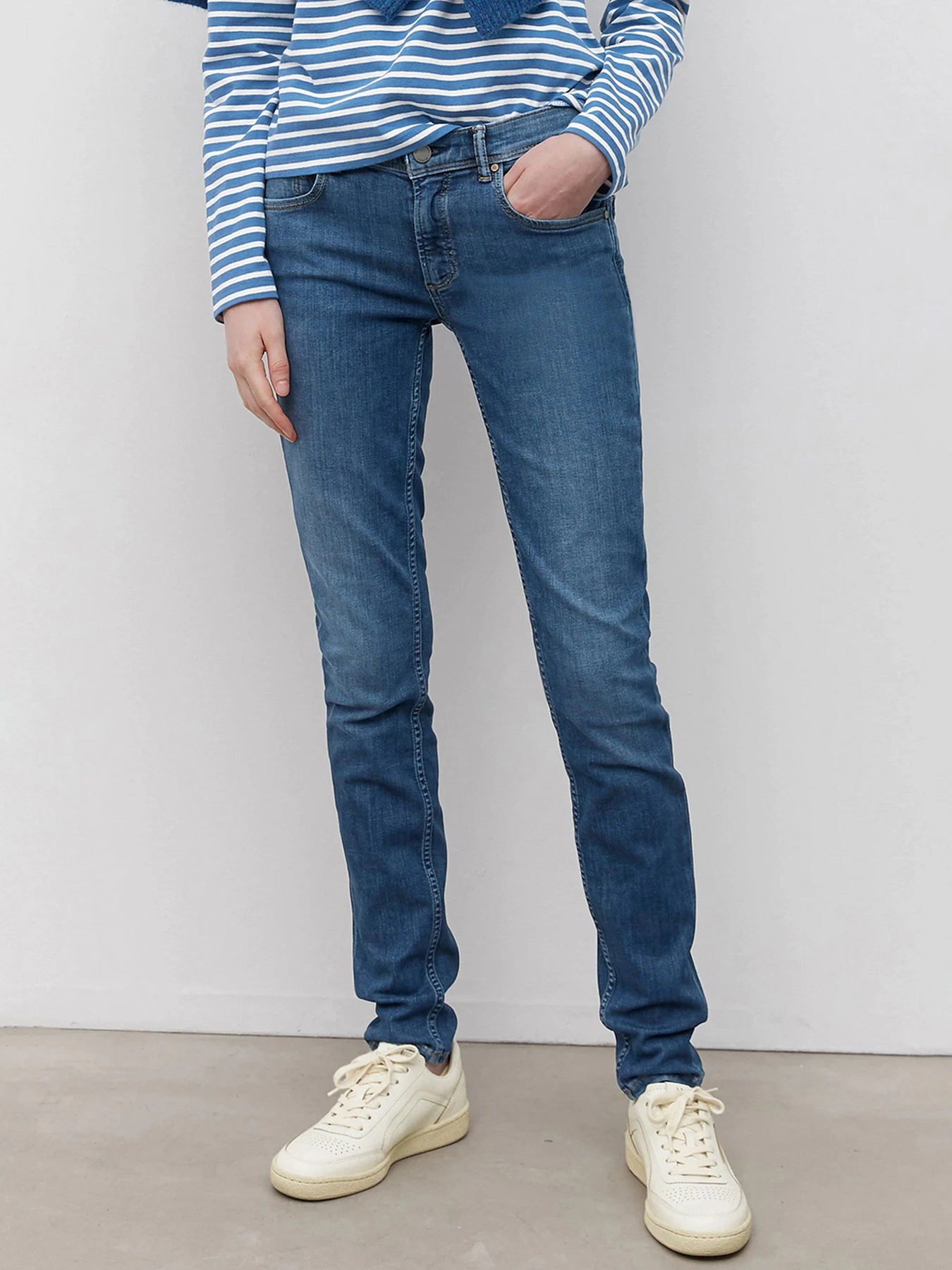Джинсы Marc O’Polo DENIM ALVA Slim модель M41932212277-P80_32 Джинсы Marc O’Polo DENIM ALVA Slim модель M41932212277-P80_32 Фото