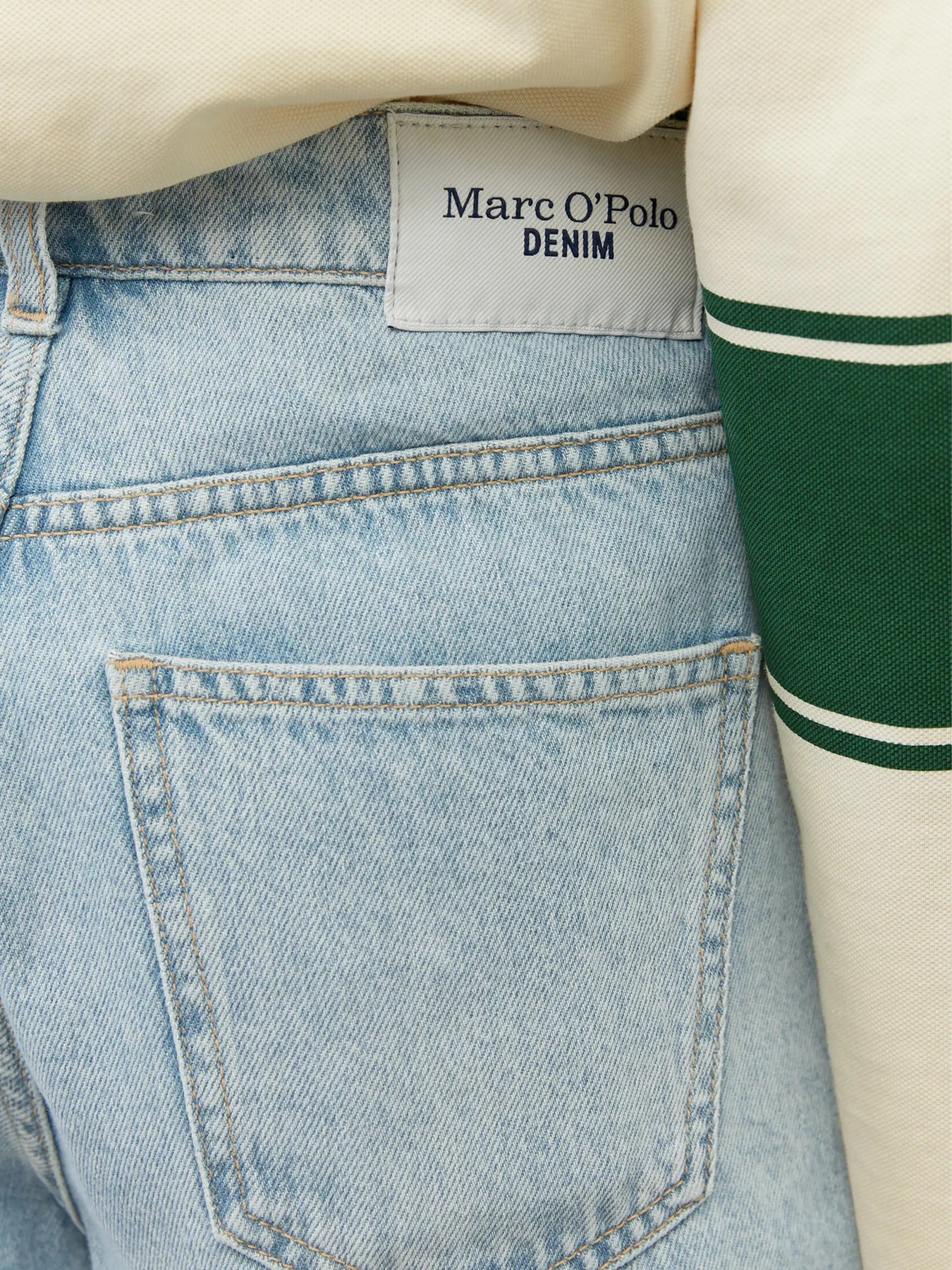 Шорты Marc O’Polo DENIM модель 244908213001-P72 Шорты Marc O’Polo DENIM модель 244908213001-P72 Фото