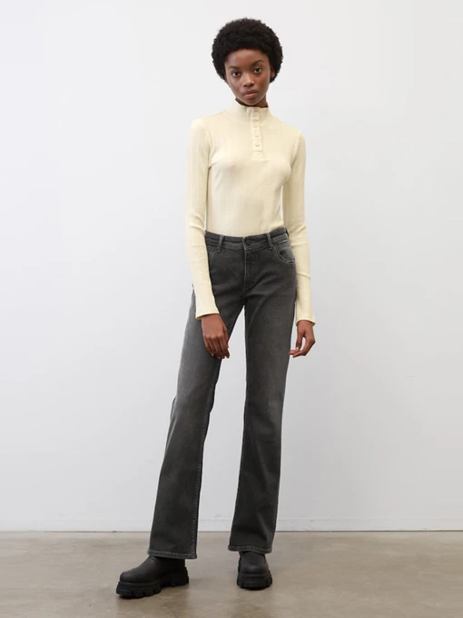 Джинсы Marc O’Polo DENIM NELLA BOOTCUT модель 249929312341-Q28_32 Фото