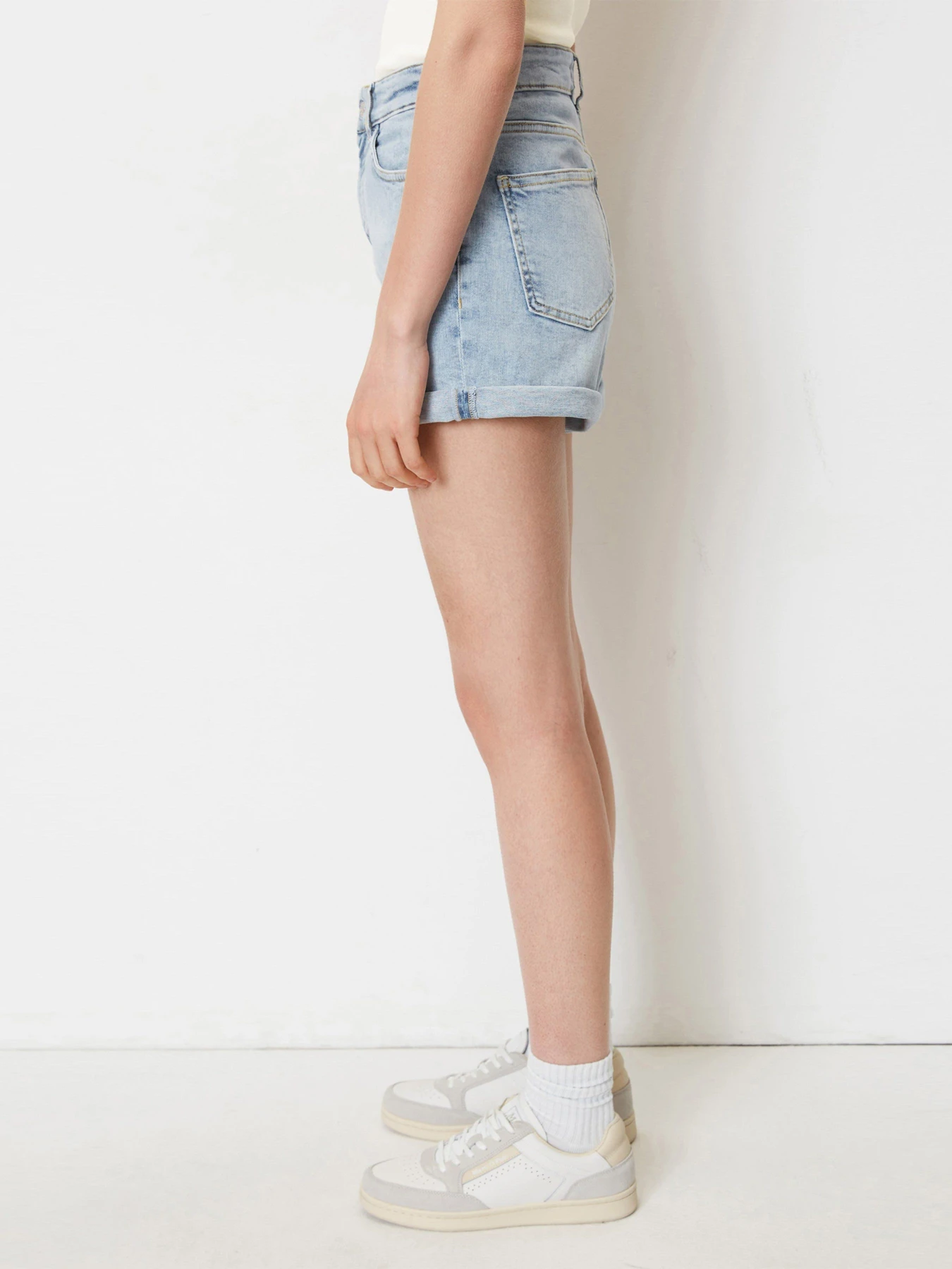 Шорты Marc O’Polo DENIM модель 344917813017-P92 Шорты Marc O’Polo DENIM модель 344917813017-P92 Фото