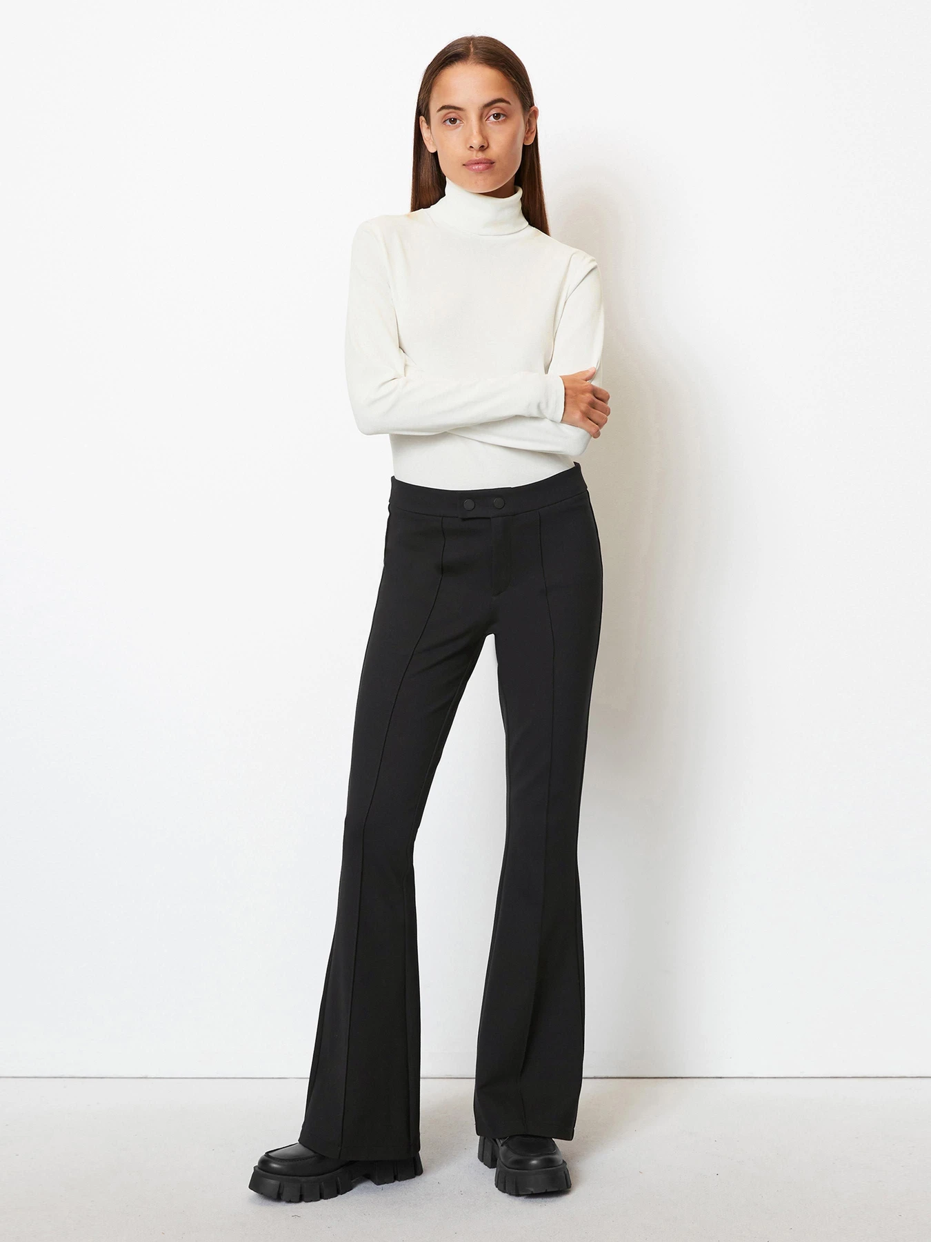 Брюки Marc O’Polo DENIM модель 350418310237-990 Брюки Marc O’Polo DENIM модель 350418310237-990 Фото