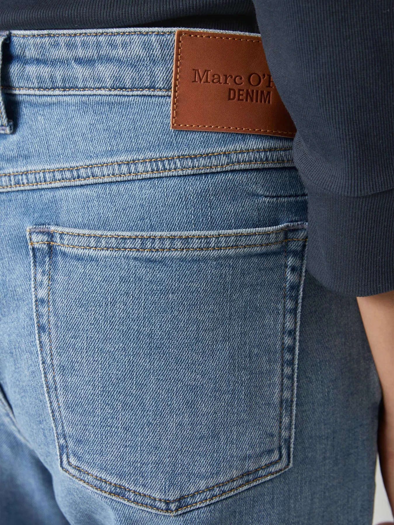 Джинсы Marc O’Polo DENIM модель 441916112097-P35 Джинсы Marc O’Polo DENIM модель 441916112097-P35 Фото