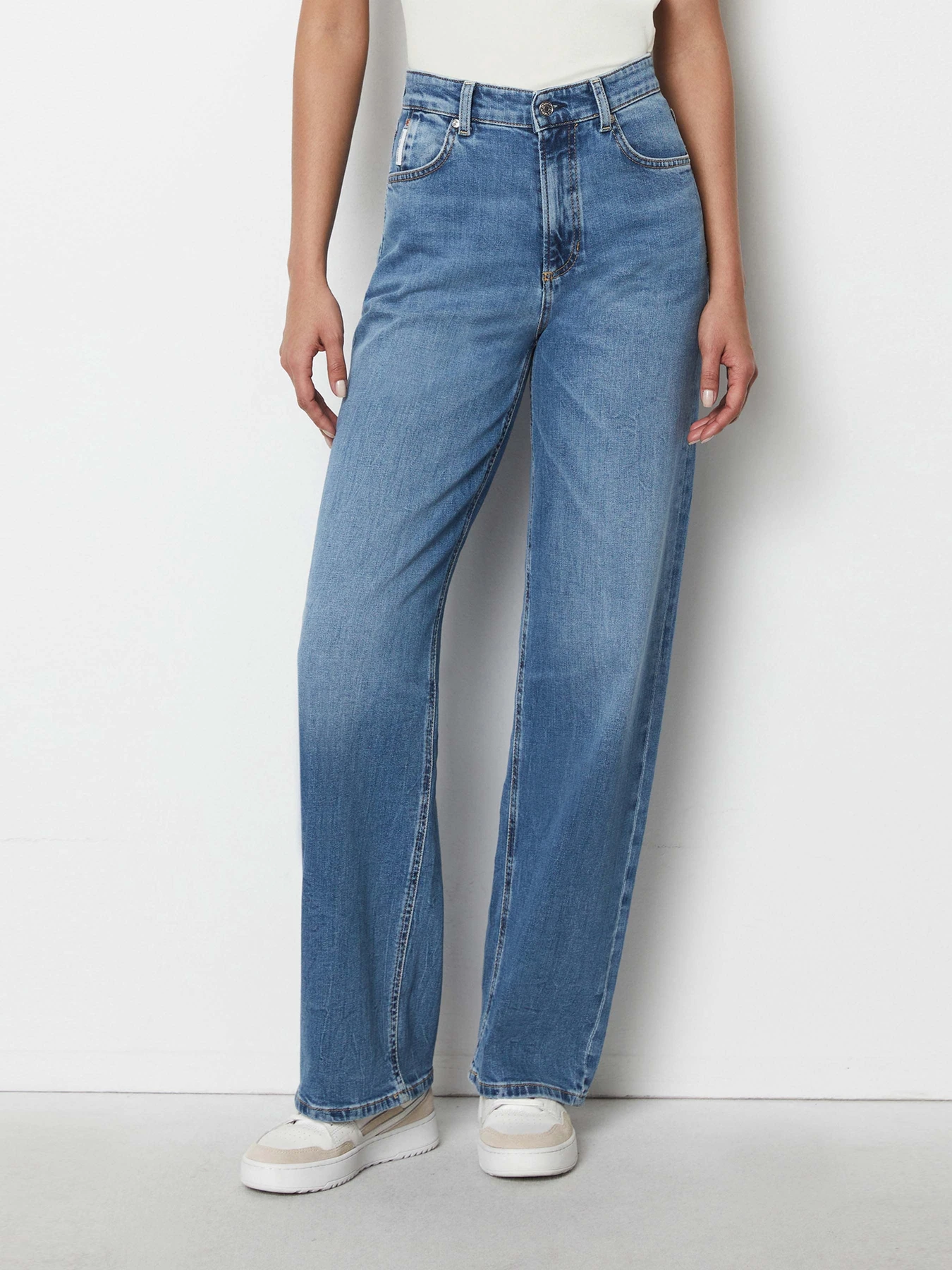 Джинсы Marc O’Polo DENIM модель 441921012313-P57 Джинсы Marc O’Polo DENIM модель 441921012313-P57 Фото
