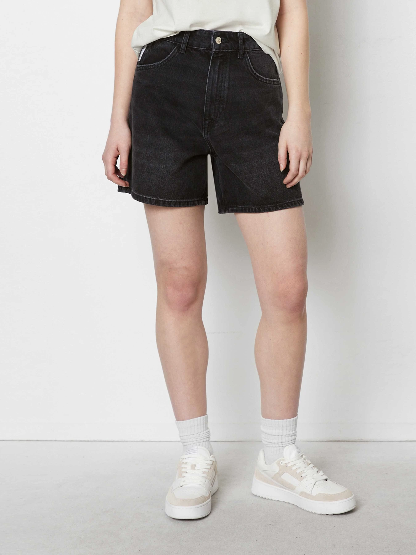 Шорты Marc O’Polo DENIM модель 443910113031-P55 Шорты Marc O’Polo DENIM модель 443910113031-P55 Фото
