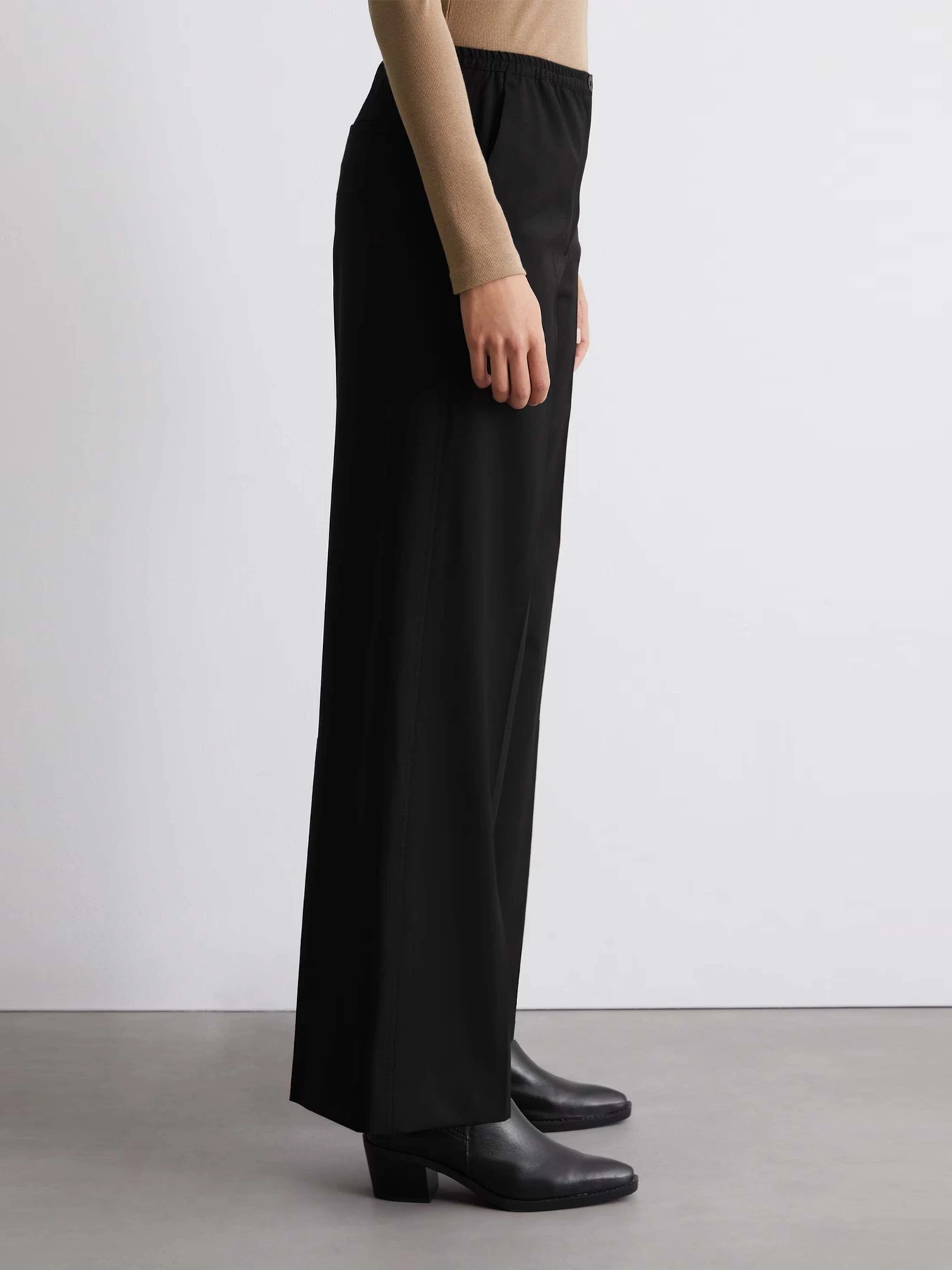 Брюки Marc O’Polo модель 410021410485-990 Брюки Marc O’Polo модель 410021410485-990 Фото
