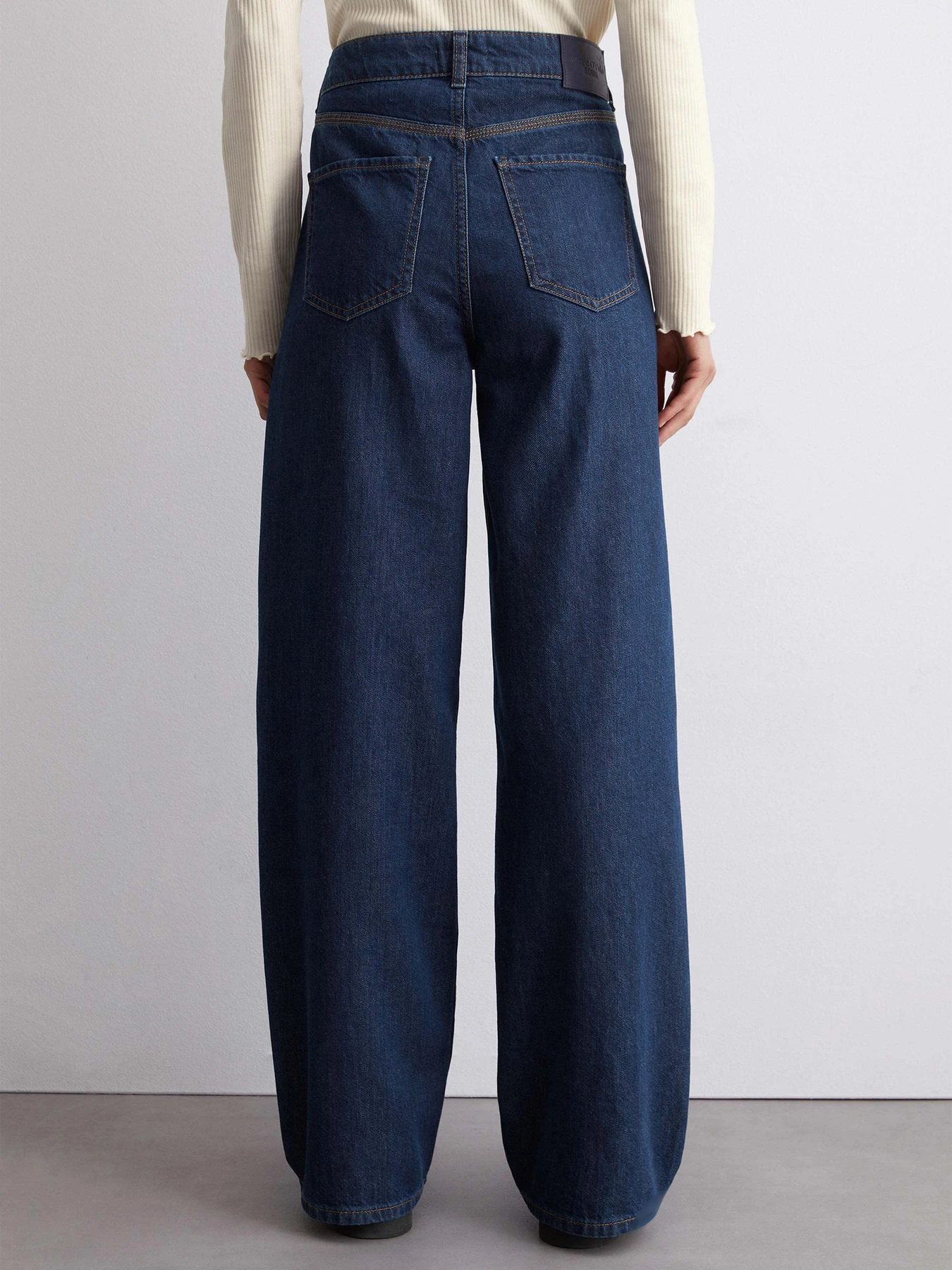 Джинсы Marc O’Polo DENIM модель 5000005526-4460 Джинсы Marc O’Polo DENIM модель 5000005526-4460 Фото
