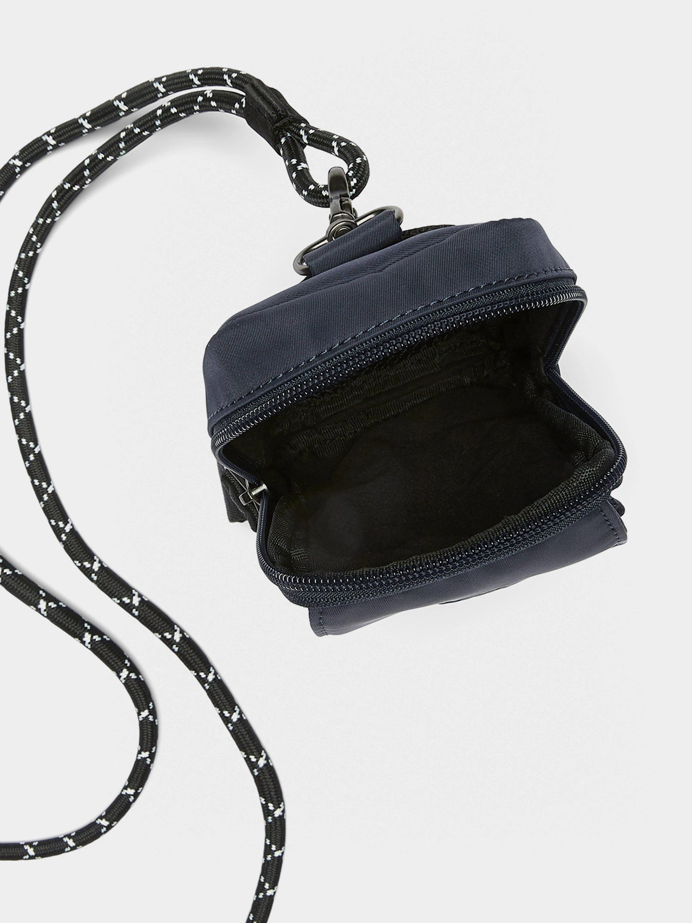 Сумки Marc O’Polo модель 10128758401604-835 Сумки Marc O’Polo модель 10128758401604-835 Фото
