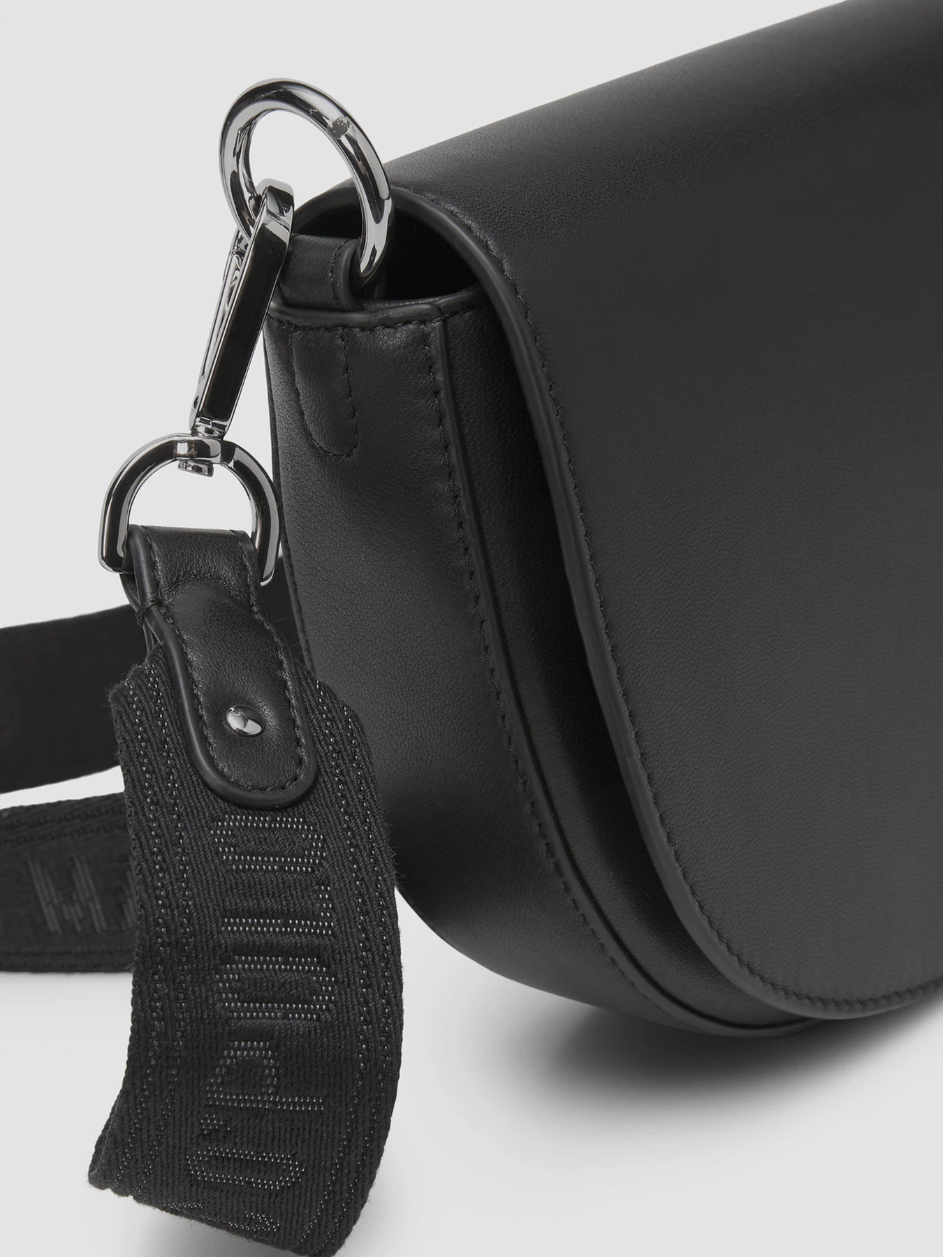 Сумки Marc O’Polo модель 10219680701108-990 Сумки Marc O’Polo модель 10219680701108-990 Фото