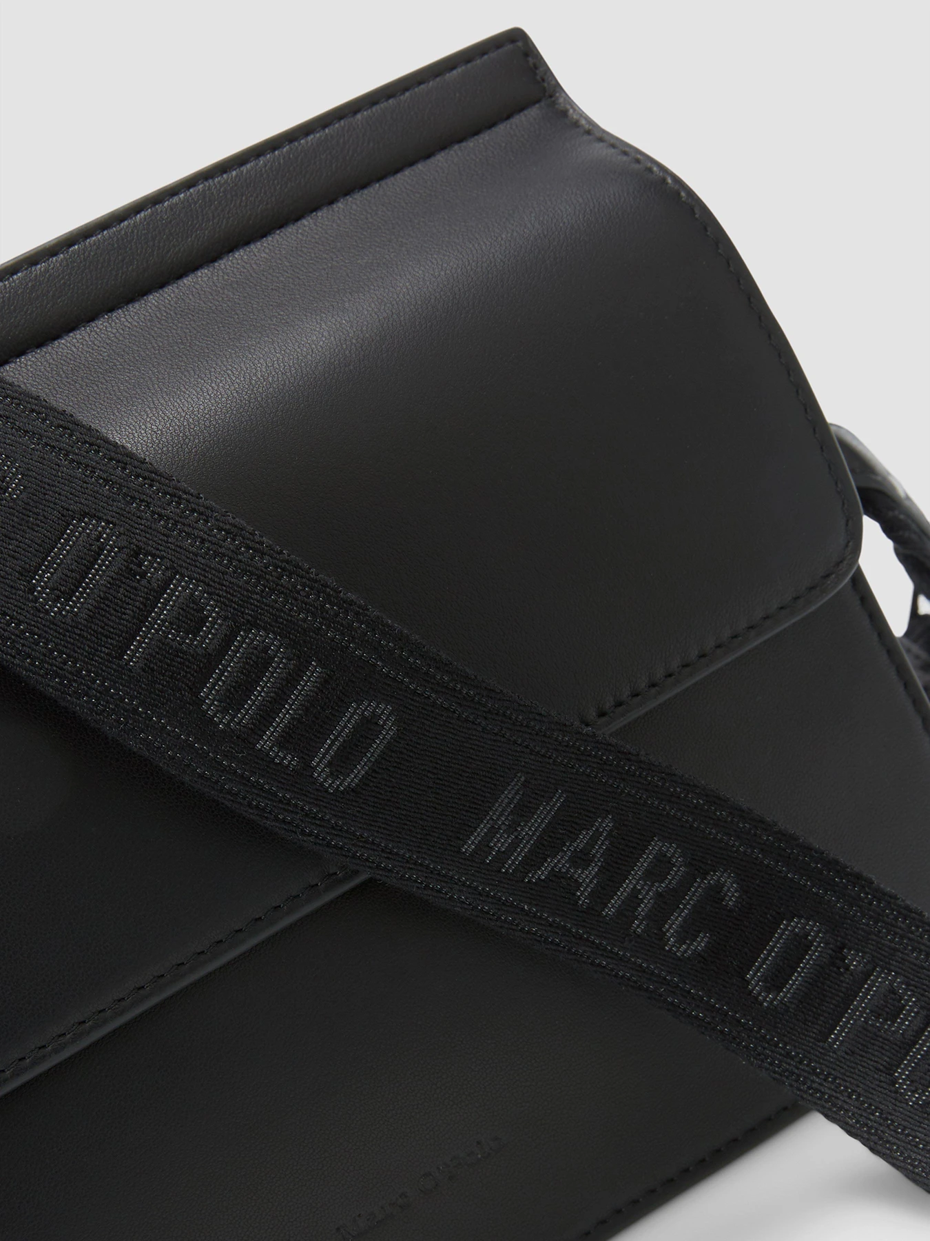 Сумки Marc O’Polo модель 10219680801108-990 Сумки Marc O’Polo модель 10219680801108-990 Фото