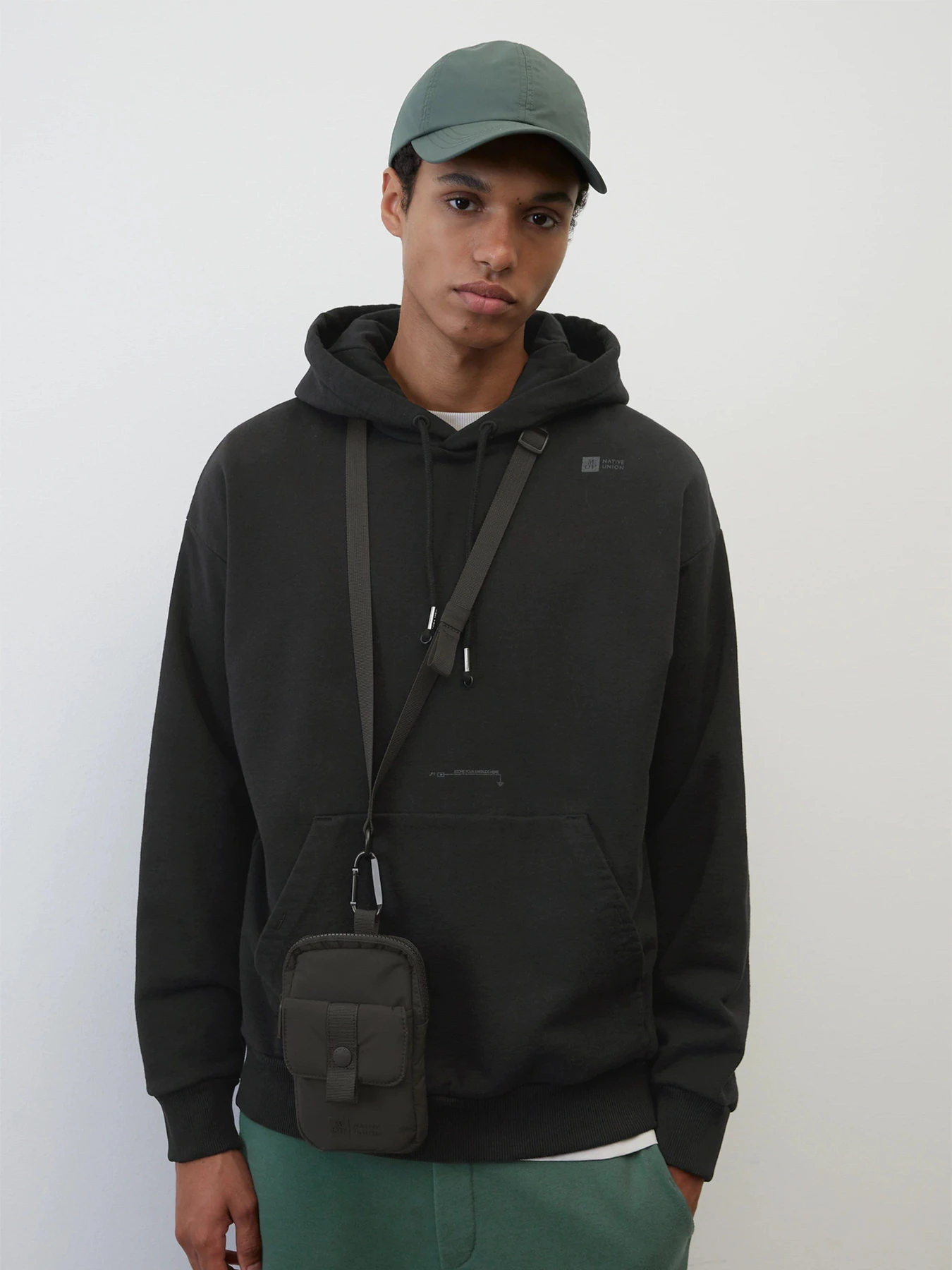 Сумки Marc O’Polo X NATIVE UNION модель 229081009048-984 Сумки Marc O’Polo X NATIVE UNION модель 229081009048-984 Фото