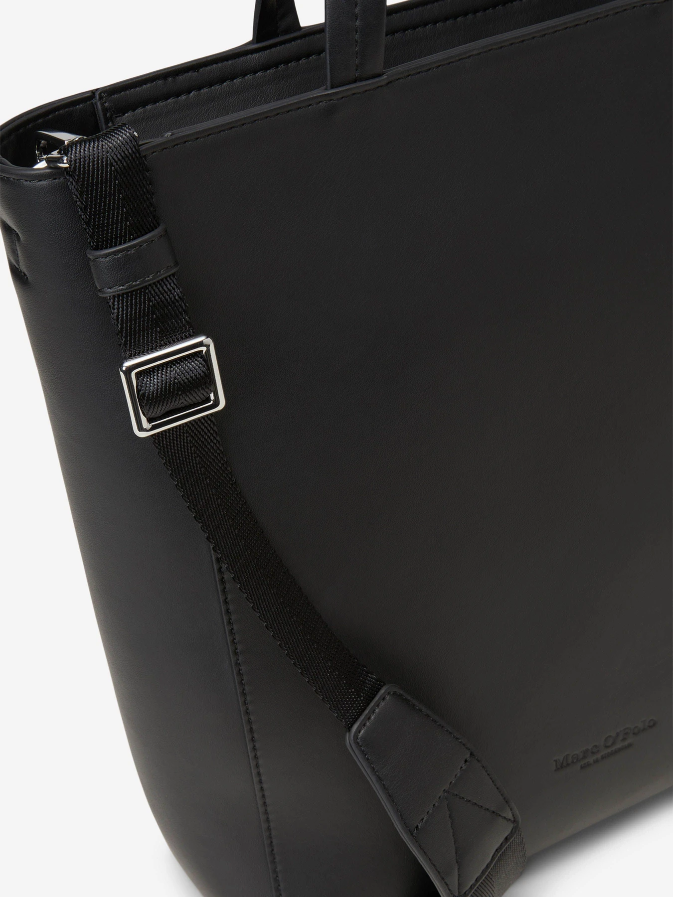 Сумки Marc O’Polo модель 30912100101631-990 Сумки Marc O’Polo модель 30912100101631-990 Фото