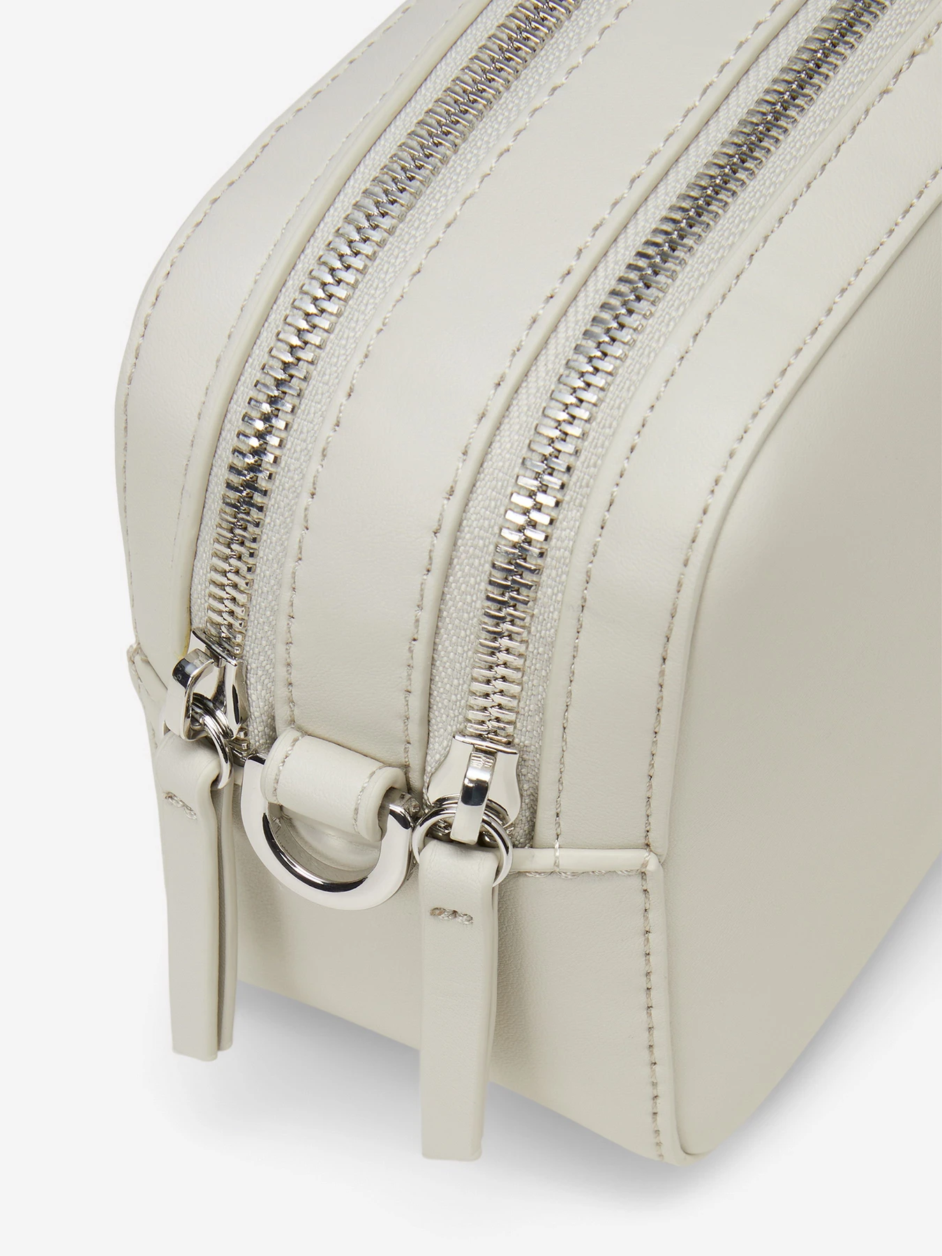 Сумки Marc O’Polo модель 40312100701600-145 Сумки Marc O’Polo модель 40312100701600-145 Фото