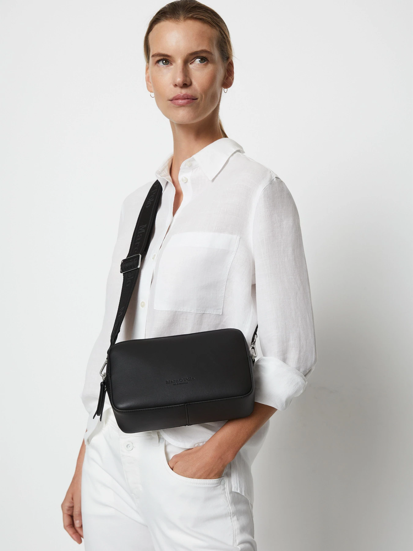 Сумки Marc O’Polo модель 40312100701600-990 Сумки Marc O’Polo модель 40312100701600-990 Фото