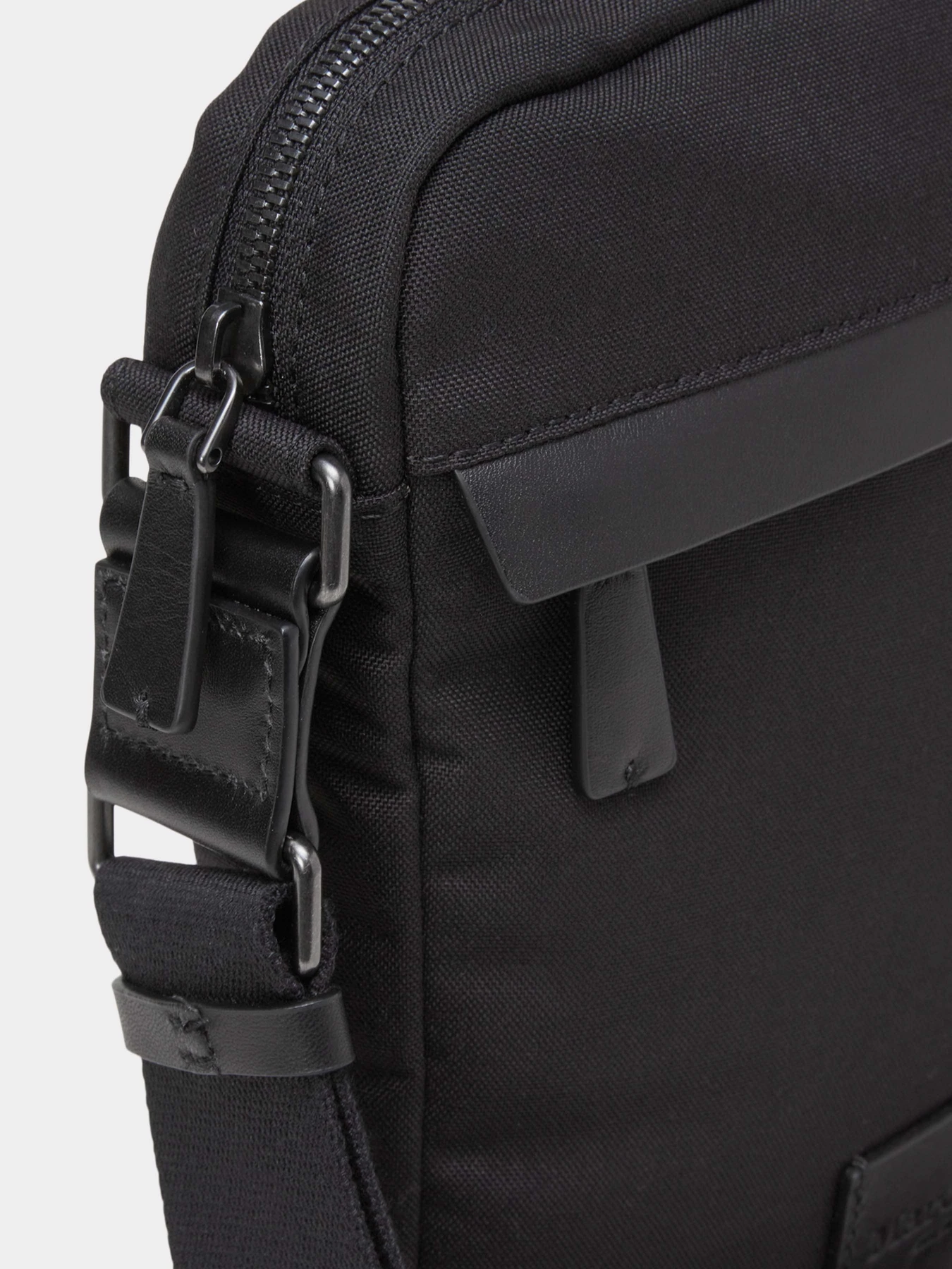 Сумки Marc O’Polo модель 41121840801639-990 Фото