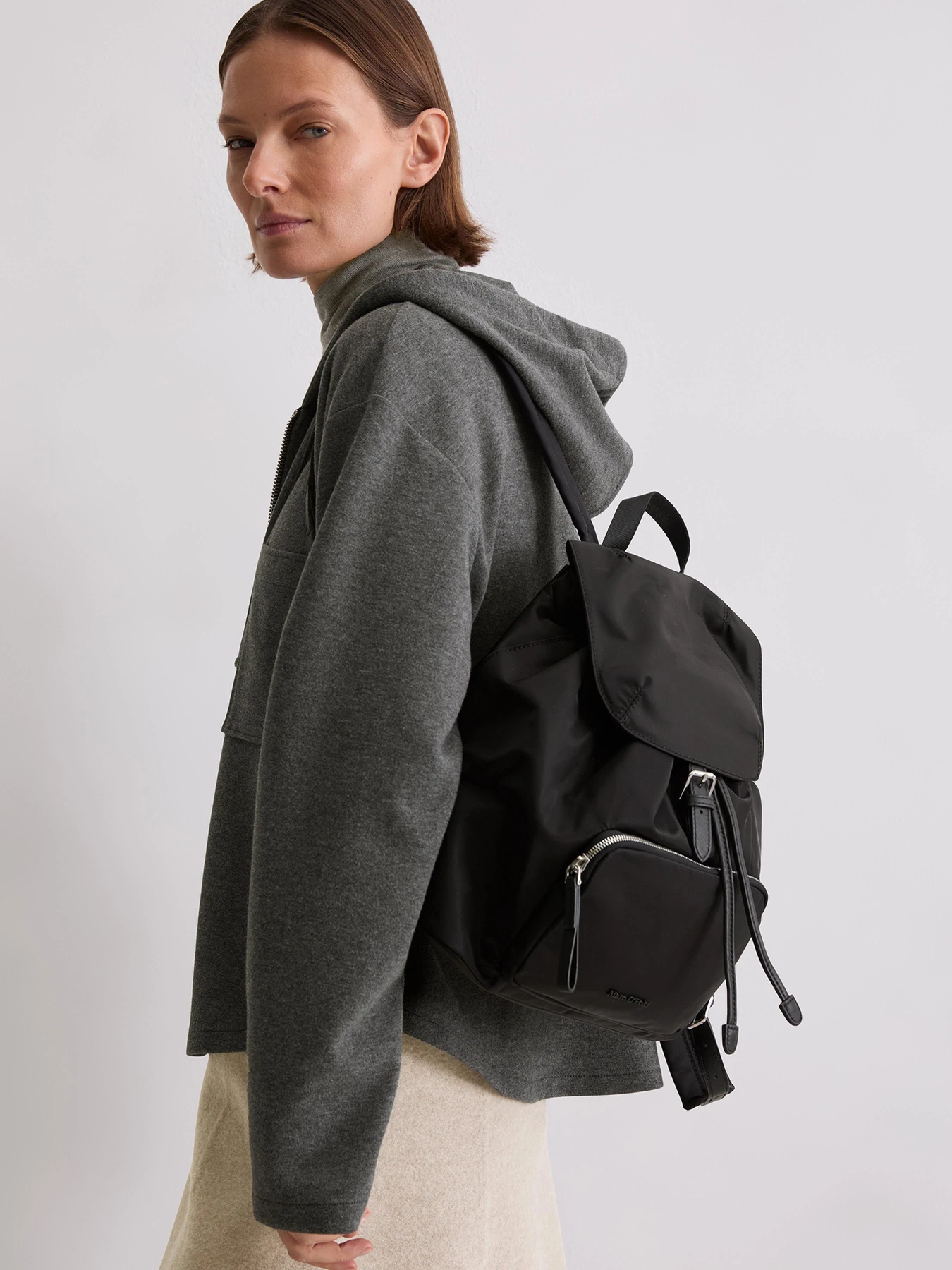 Рюкзаки Marc O’Polo модель 5000009130001-0001 Рюкзаки Marc O’Polo модель 5000009130001-0001 Фото