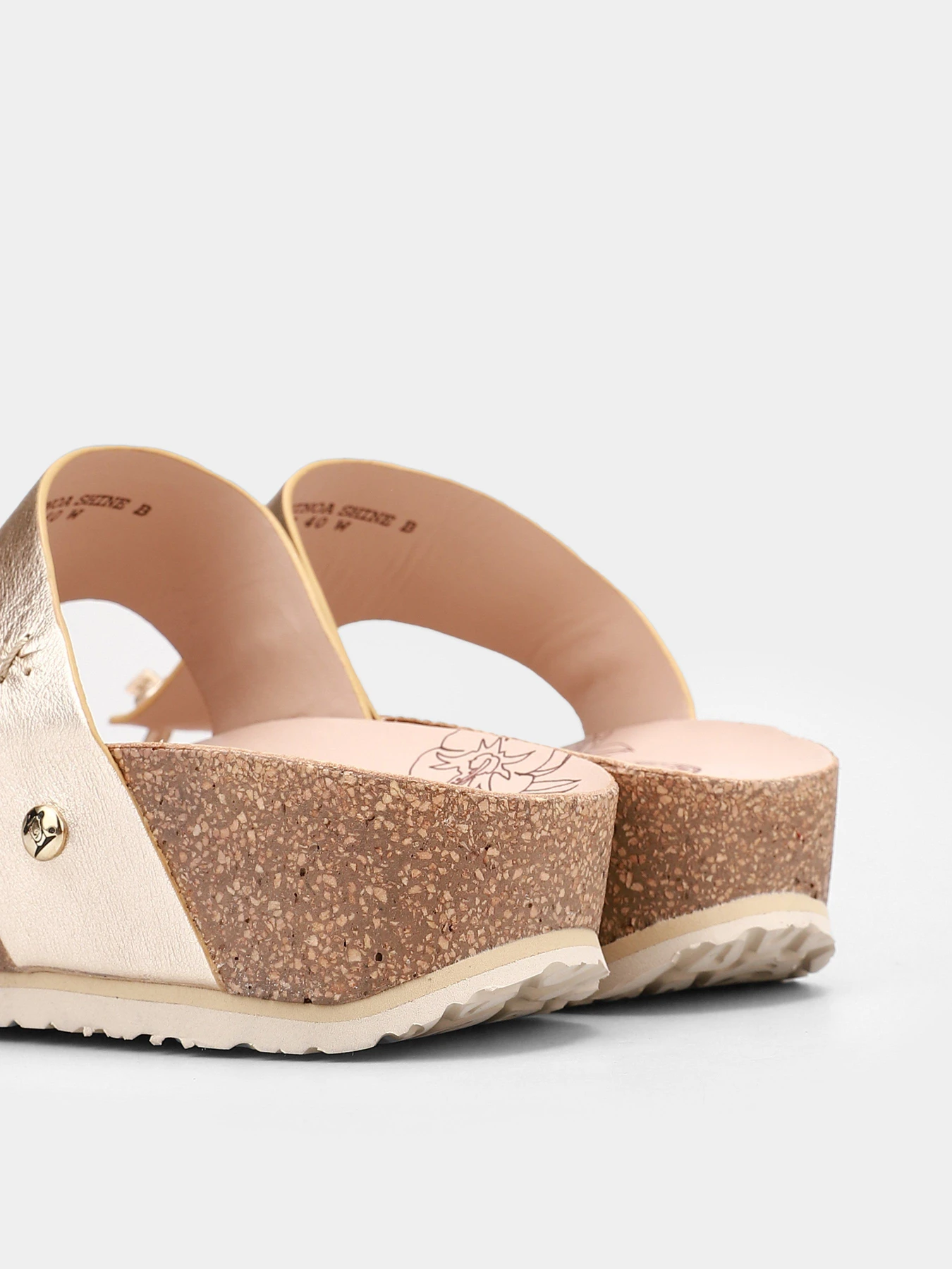 Шлёпанцы Panama Jack модель Quinoa Shine B3 Шлёпанцы Panama Jack модель Quinoa Shine B3 Фото