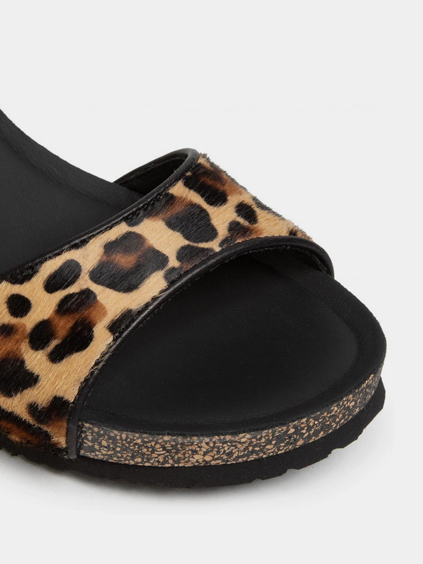 Босоножки Panama Jack Victory Leopard B3 модель Victory Leopard B3 Босоножки Panama Jack Victory Leopard B3 модель Victory Leopard B3 Фото
