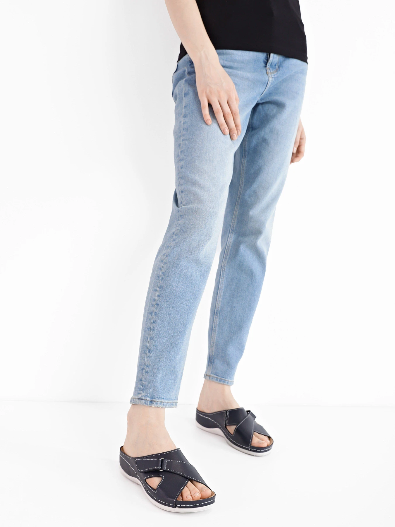 Шлёпанцы Inblu модель 36-4A Шлёпанцы Inblu модель 36-4A Фото