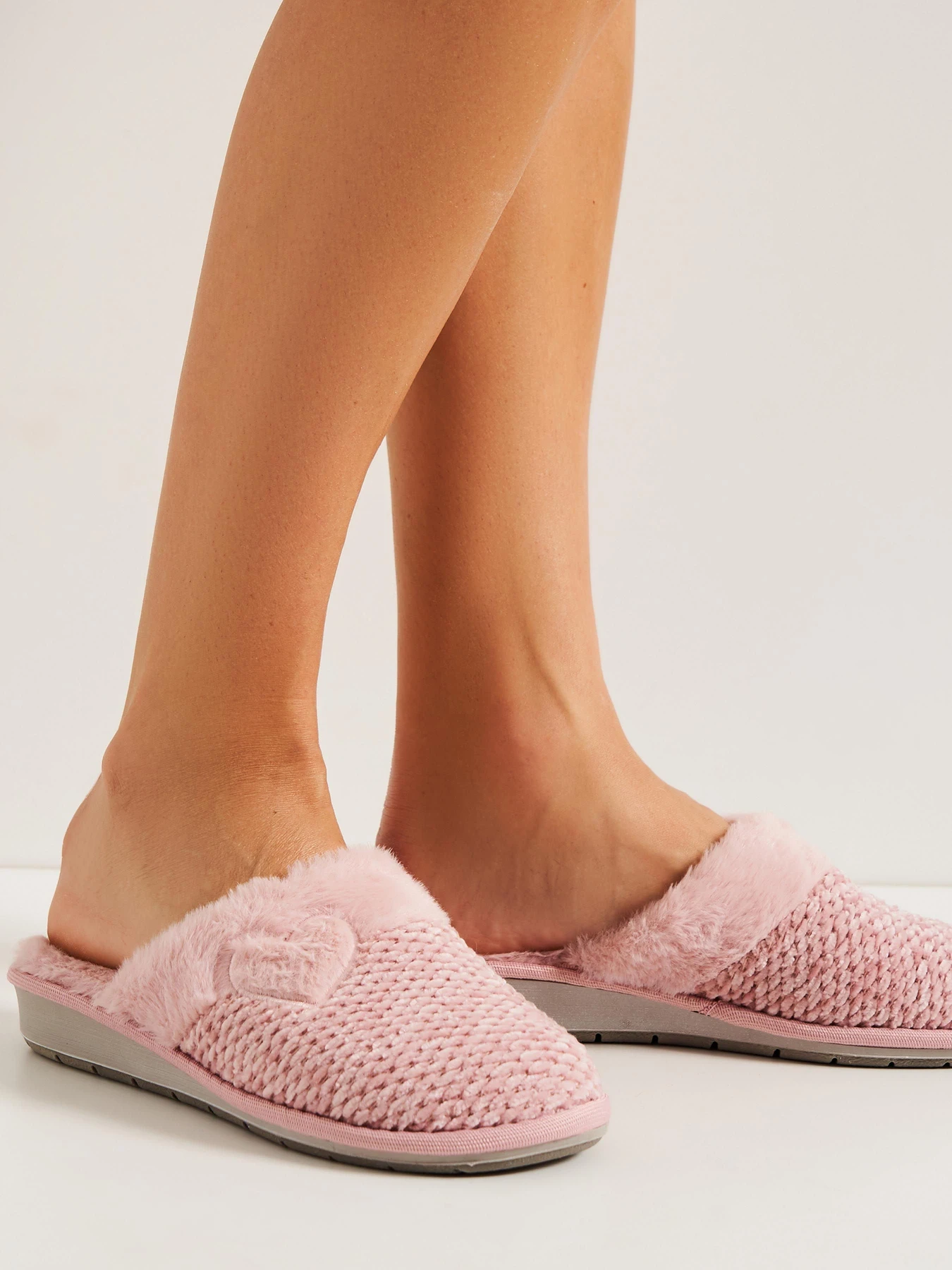Тапки Inblu модель LB-4H Тапки Inblu модель LB-4H Фото