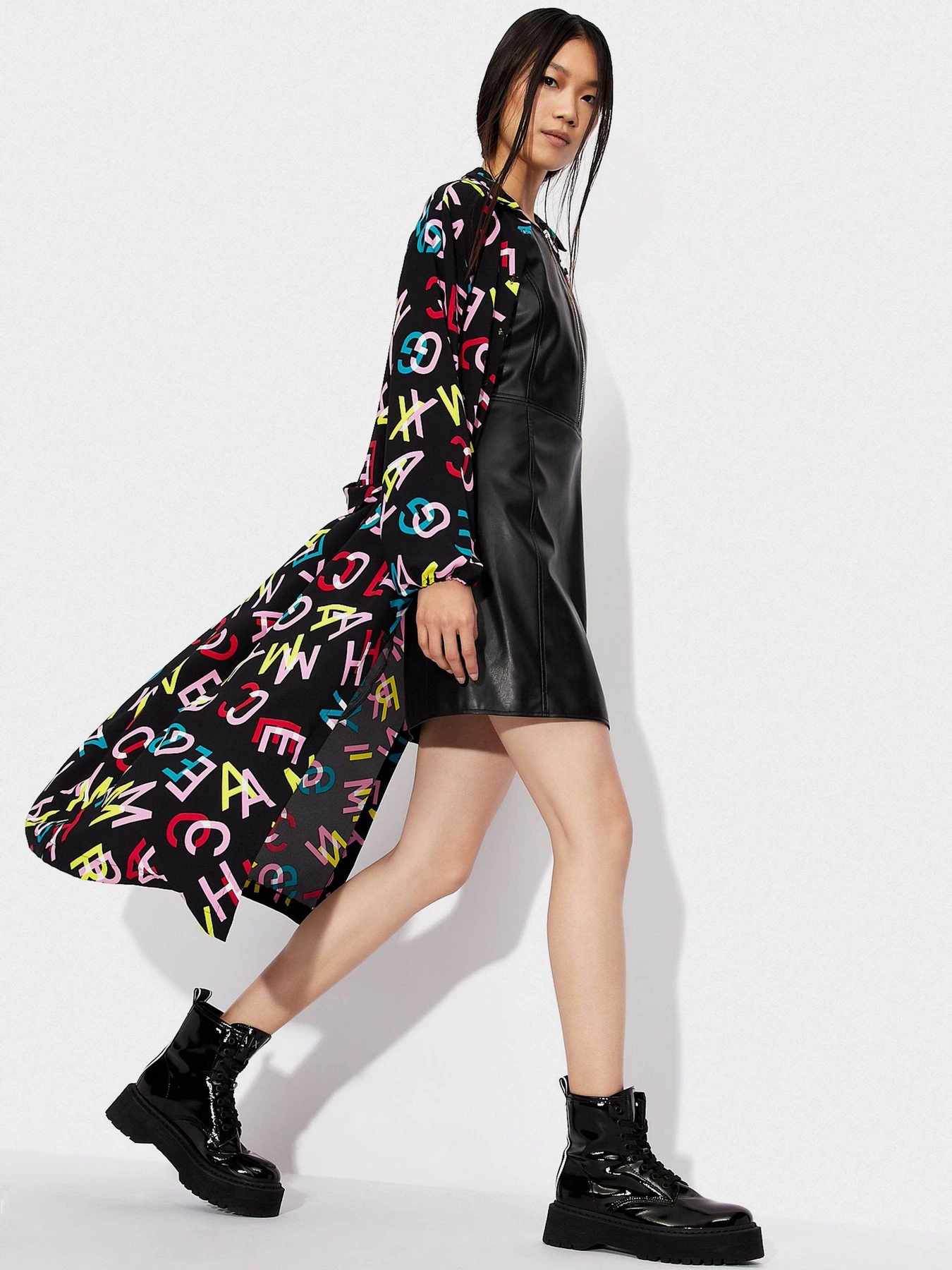 Платья Armani Exchange модель 6HYA11-YNKNZ-1200 Фото