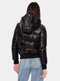 Куртки та дублянки Armani Exchange модель 8NYB40-YNYNZ-1200 Фото