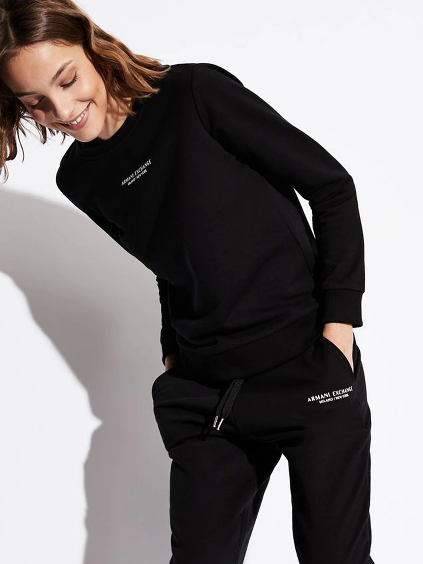 Худи и свитшоты Armani Exchange модель 8NYM29-YJE5Z-1200 Худи и свитшоты Armani Exchange модель 8NYM29-YJE5Z-1200 Фото