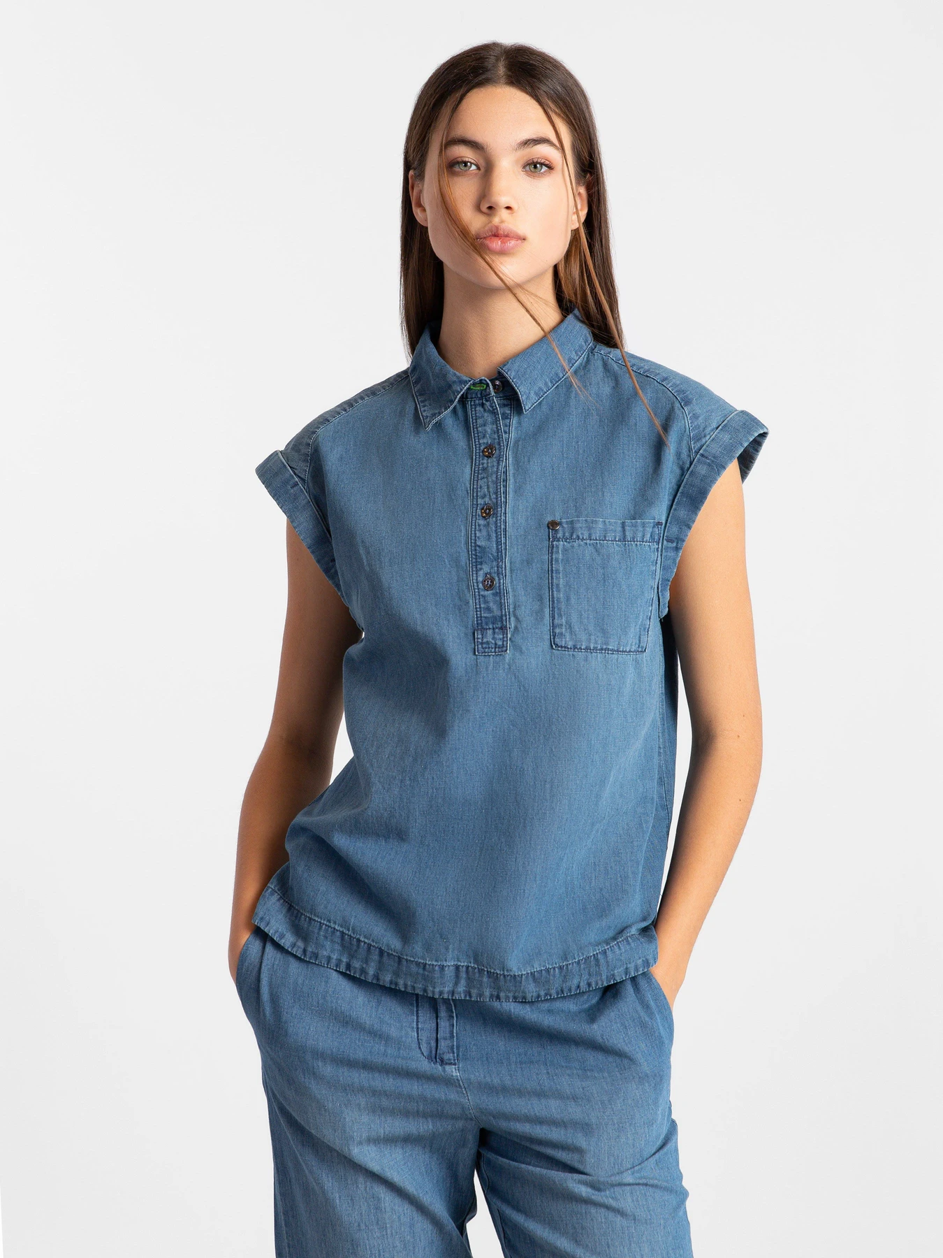 Рубашки Armani Exchange модель 3KYH22-YNVMZ-1500 Рубашки Armani Exchange модель 3KYH22-YNVMZ-1500 Фото