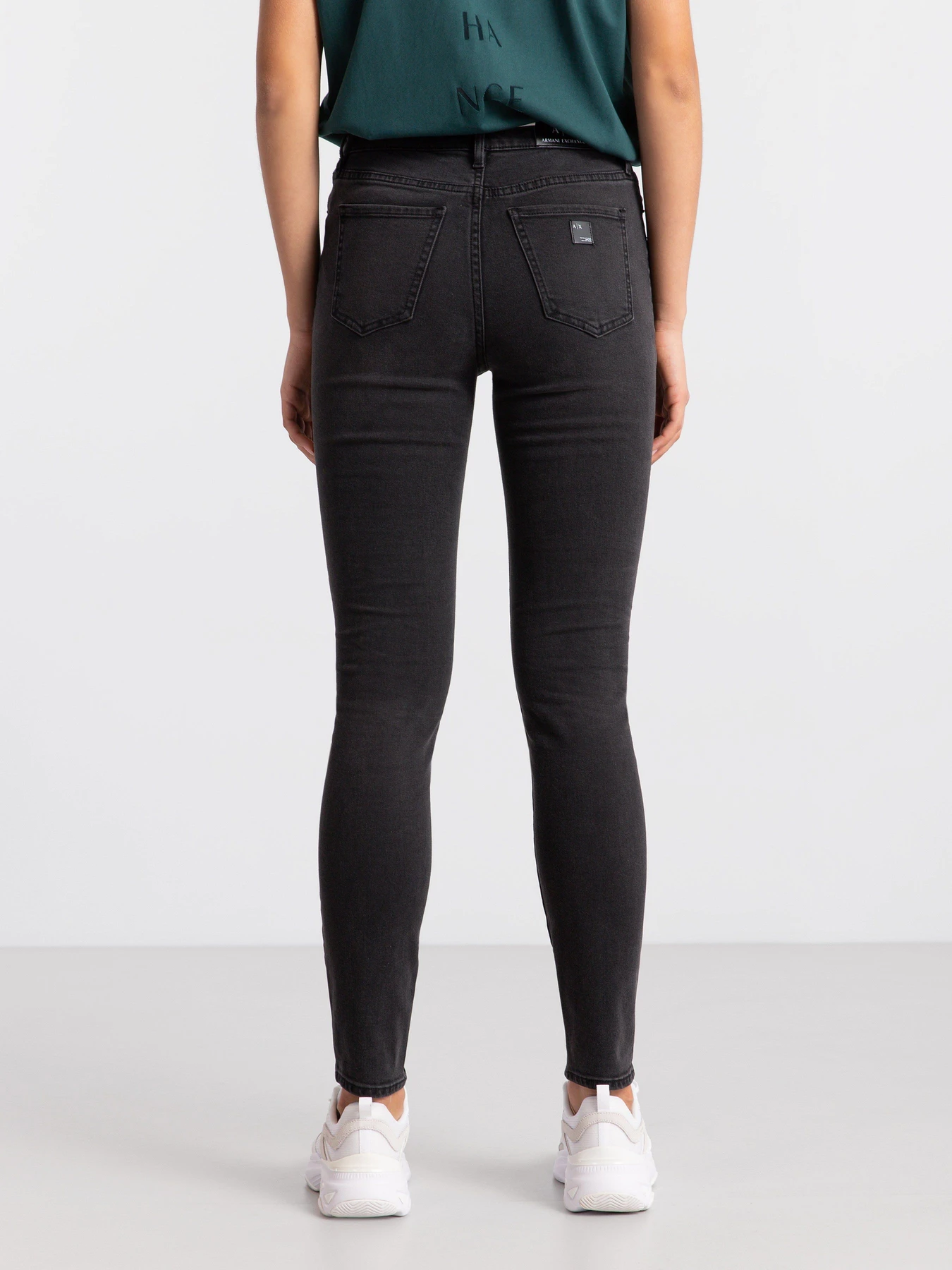 Джинсы Armani Exchange Super Skinny модель 3KYJ24-Y1BEZ-0204 Джинсы Armani Exchange Super Skinny модель 3KYJ24-Y1BEZ-0204 Фото