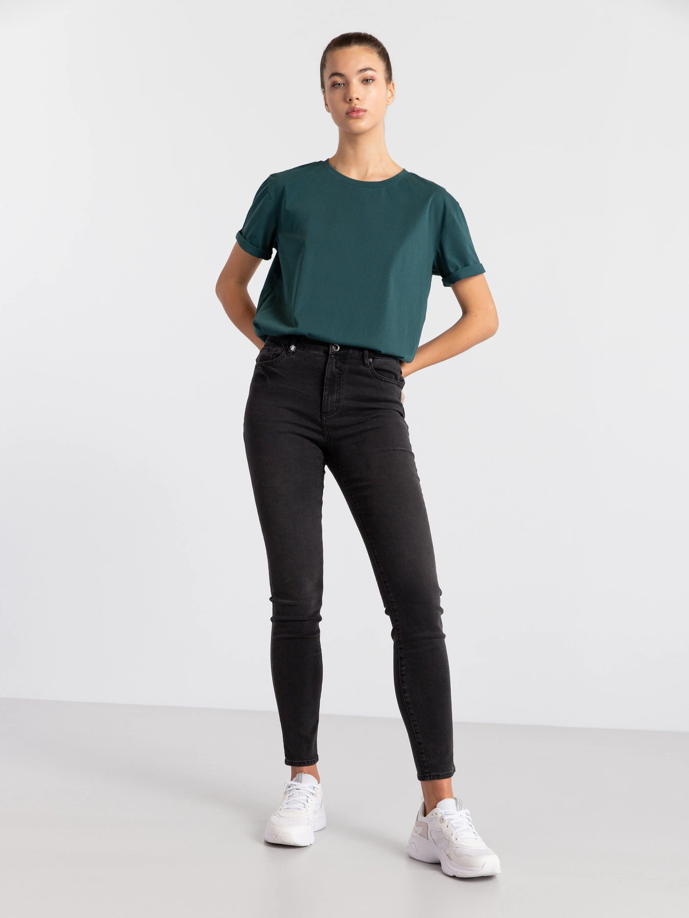 Джинсы Armani Exchange Super Skinny модель 3KYJ24-Y1BEZ-0204 Джинсы Armani Exchange Super Skinny модель 3KYJ24-Y1BEZ-0204 Фото