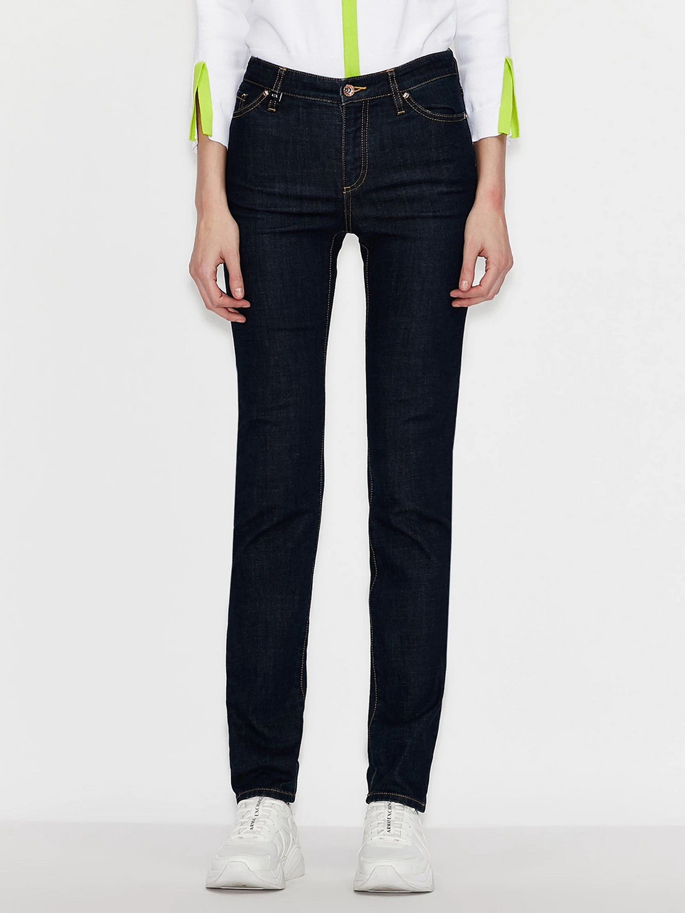 Джинсы Armani Exchange Slim модель 3KYJ45-Y1NEZ-1500 Джинсы Armani Exchange Slim модель 3KYJ45-Y1NEZ-1500 Фото