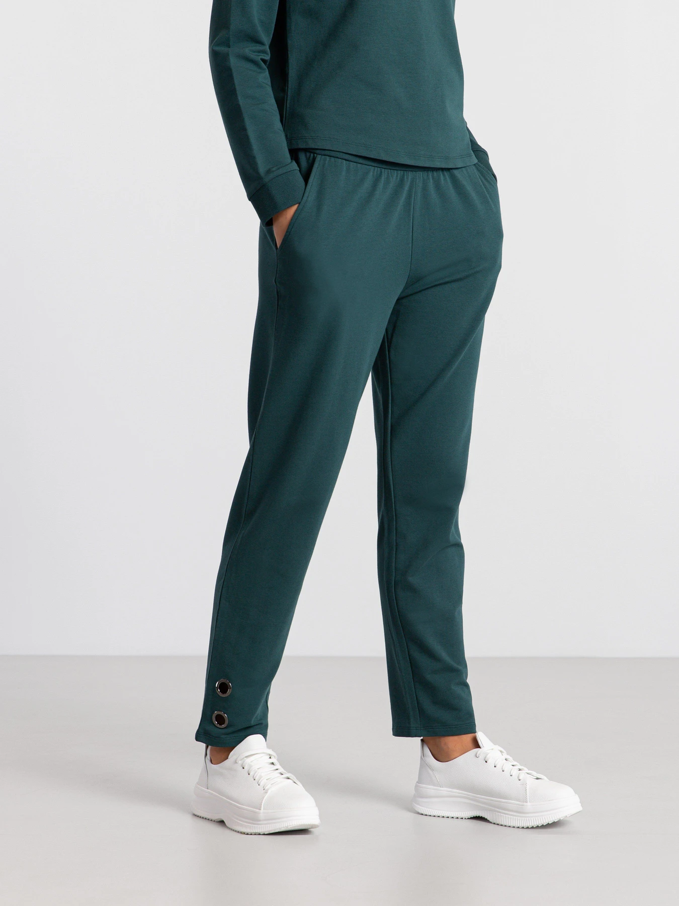 Брюки Armani Exchange модель 3KYP84-YJ1NZ-1813 Брюки Armani Exchange модель 3KYP84-YJ1NZ-1813 Фото