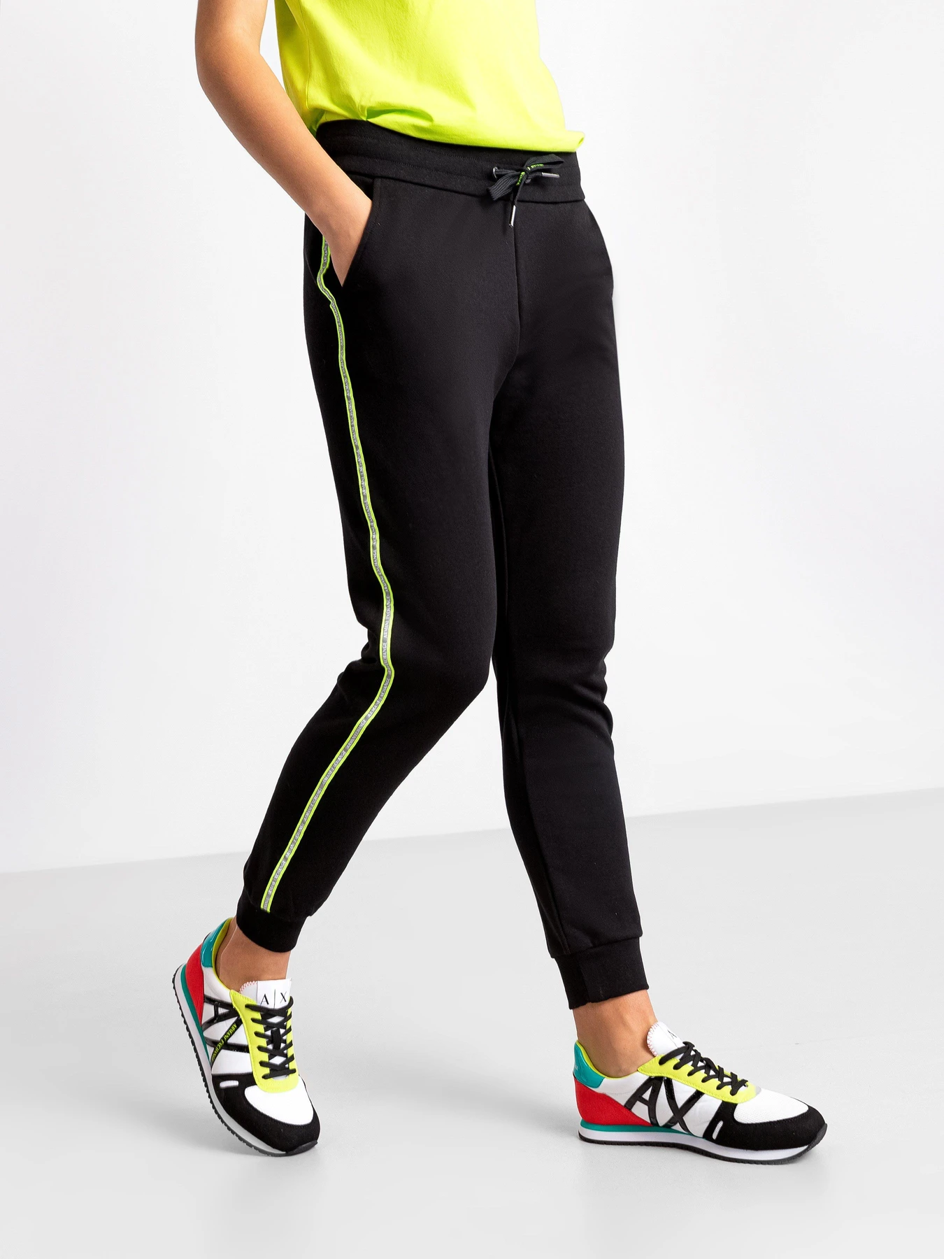 Брюки Armani Exchange Athleisure модель 3KYP85-YJ3NZ-1200 Брюки Armani Exchange Athleisure модель 3KYP85-YJ3NZ-1200 Фото