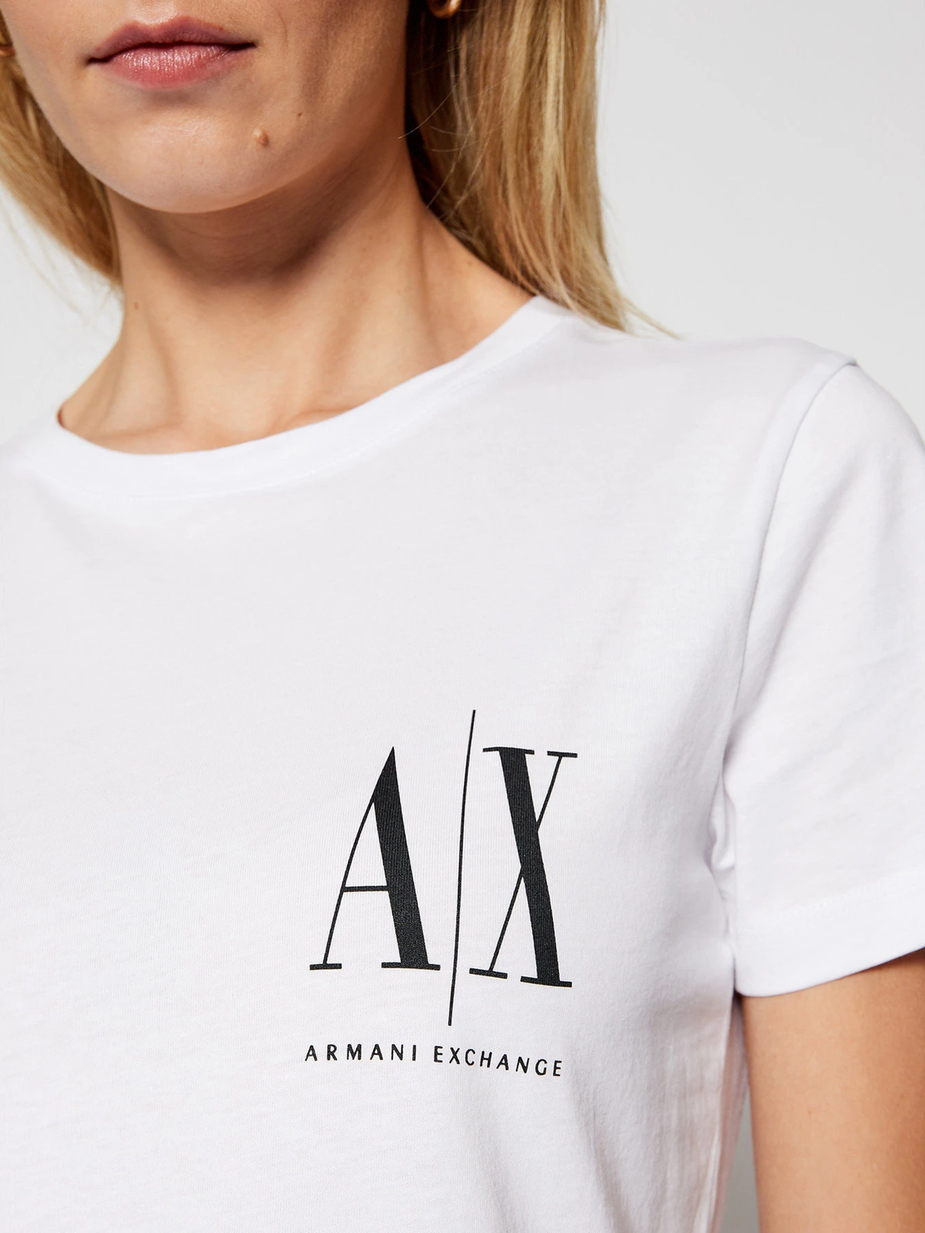 Футболки і поло Armani Exchange модель 8NYTFX-YJG3Z-5100 Фото