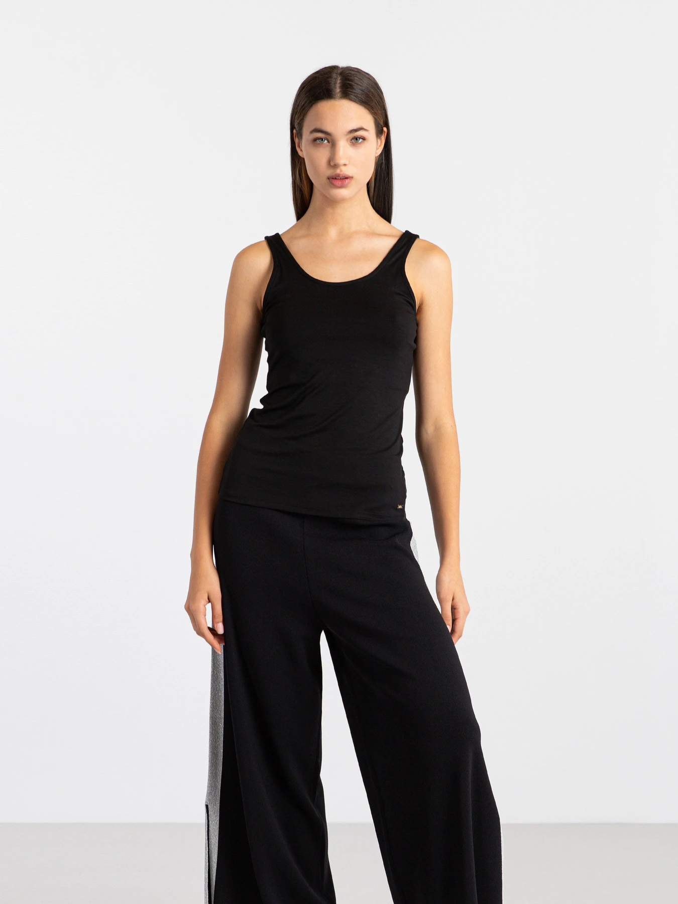 Одежда для дома и сна Armani Exchange модель 3KYMBB-YJ5HZ-1200 Одежда для дома и сна Armani Exchange модель 3KYMBB-YJ5HZ-1200 Фото