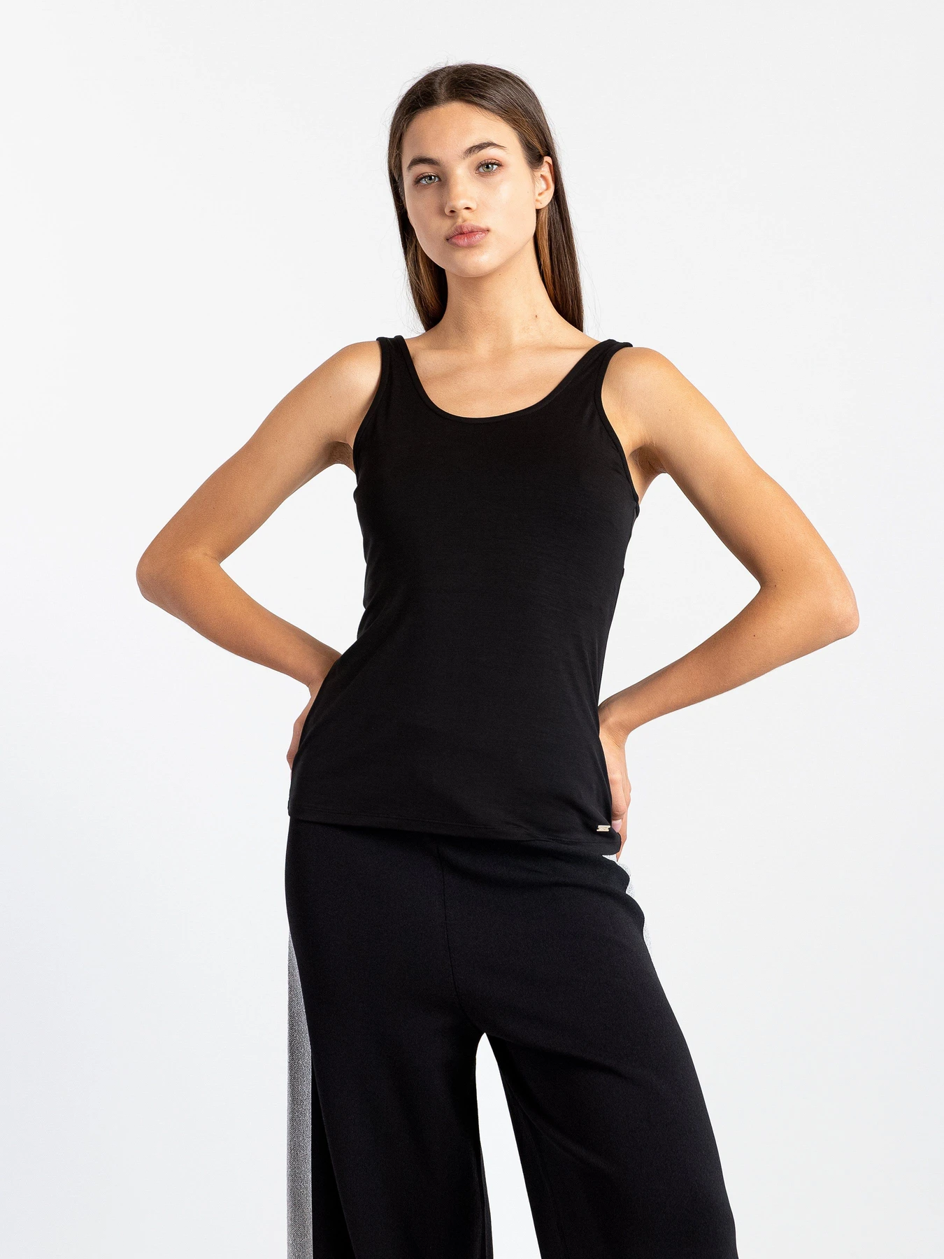 Одежда для дома и сна Armani Exchange модель 3KYMBB-YJ5HZ-1200 Одежда для дома и сна Armani Exchange модель 3KYMBB-YJ5HZ-1200 Фото