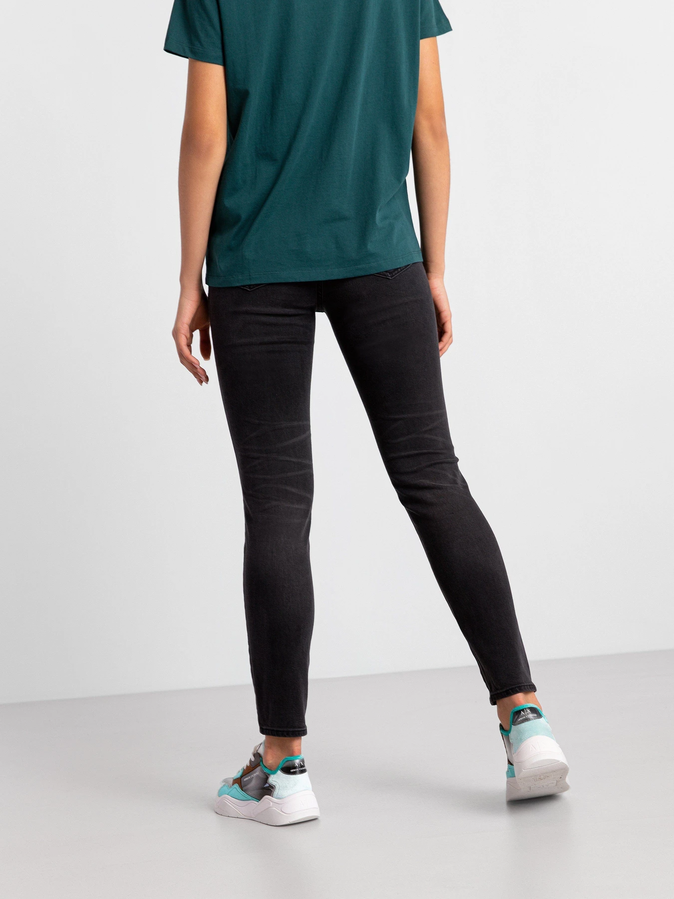 Джинсы Armani Exchange Super Skinny модель 3KYJ10-Y1BEZ-0204 Джинсы Armani Exchange Super Skinny модель 3KYJ10-Y1BEZ-0204 Фото