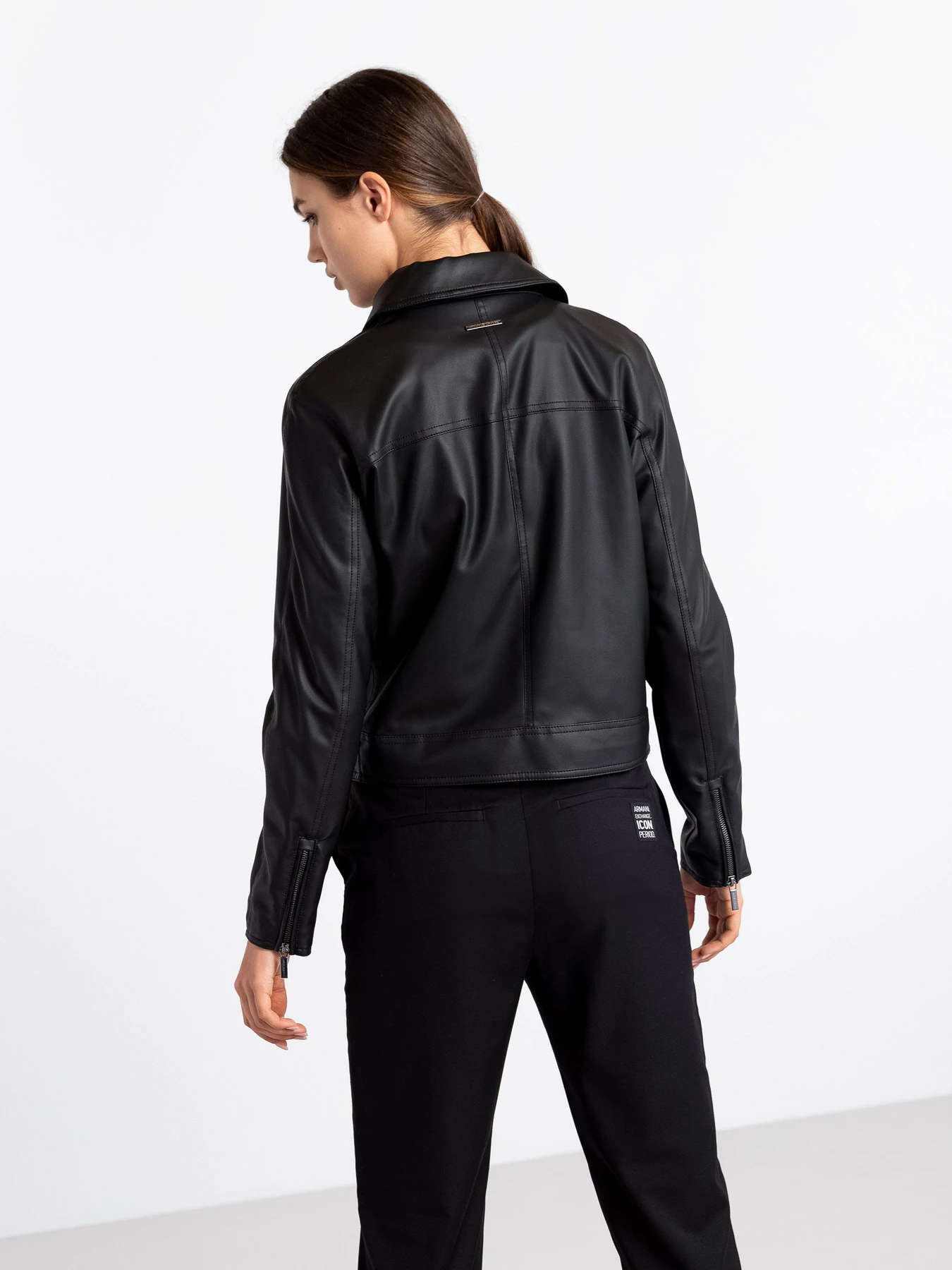 Куртки та дублянки Armani Exchange модель 3KYB19-YNTPZ-1200 Куртки та дублянки Armani Exchange модель 3KYB19-YNTPZ-1200 Фото