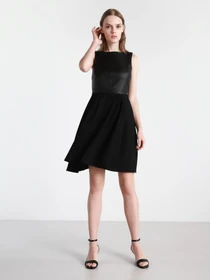 Платья Armani Exchange модель 3KYA20-YNJ2Z-1200 Фото