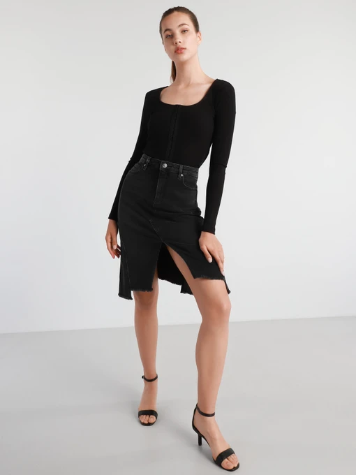 Спідниці Armani Exchange модель 6HYN07-Y2QBZ-0204 Фото