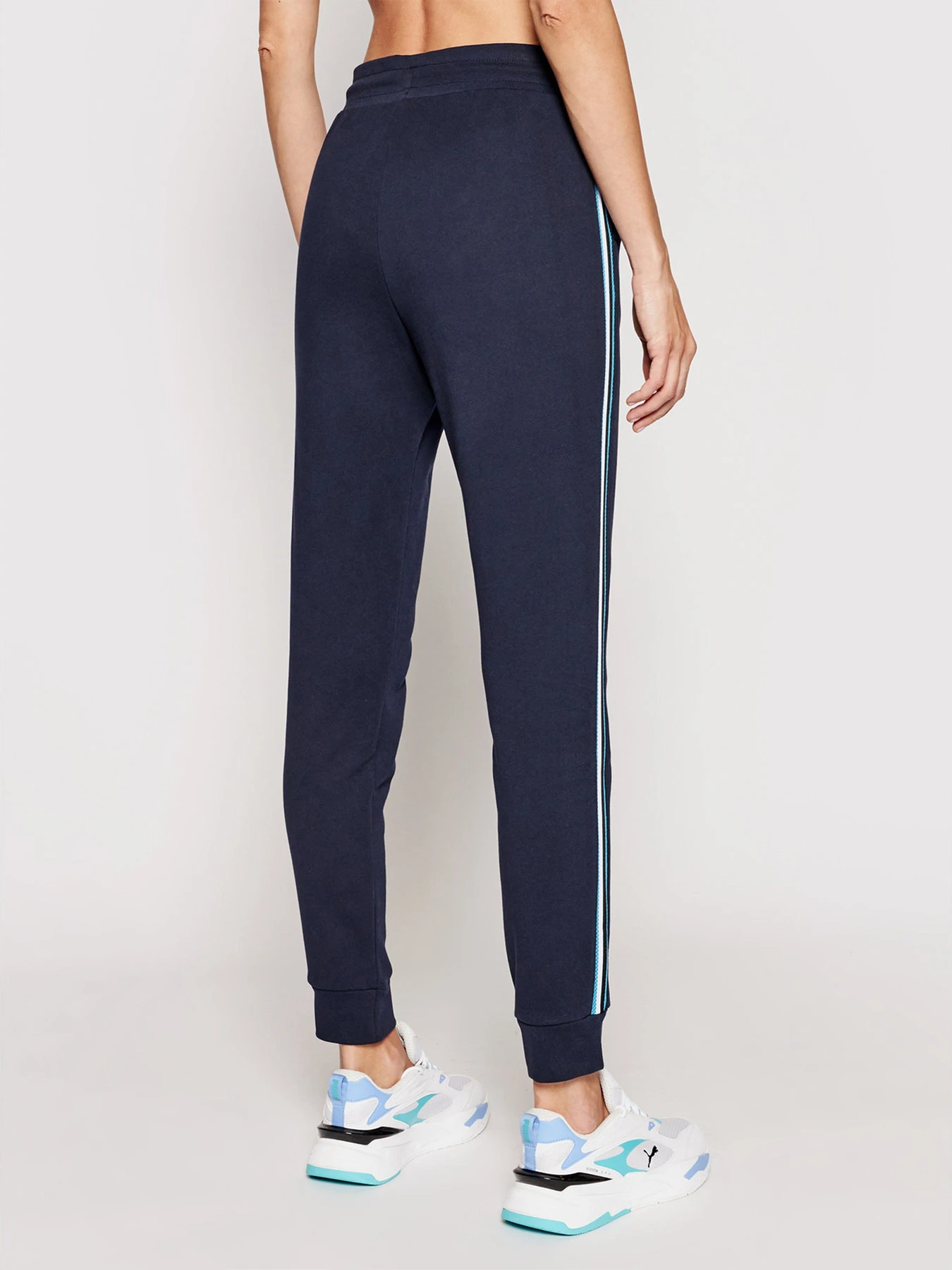 Брюки Armani Exchange модель 3KYP87-YJ4MZ-1593 Брюки Armani Exchange модель 3KYP87-YJ4MZ-1593 Фото
