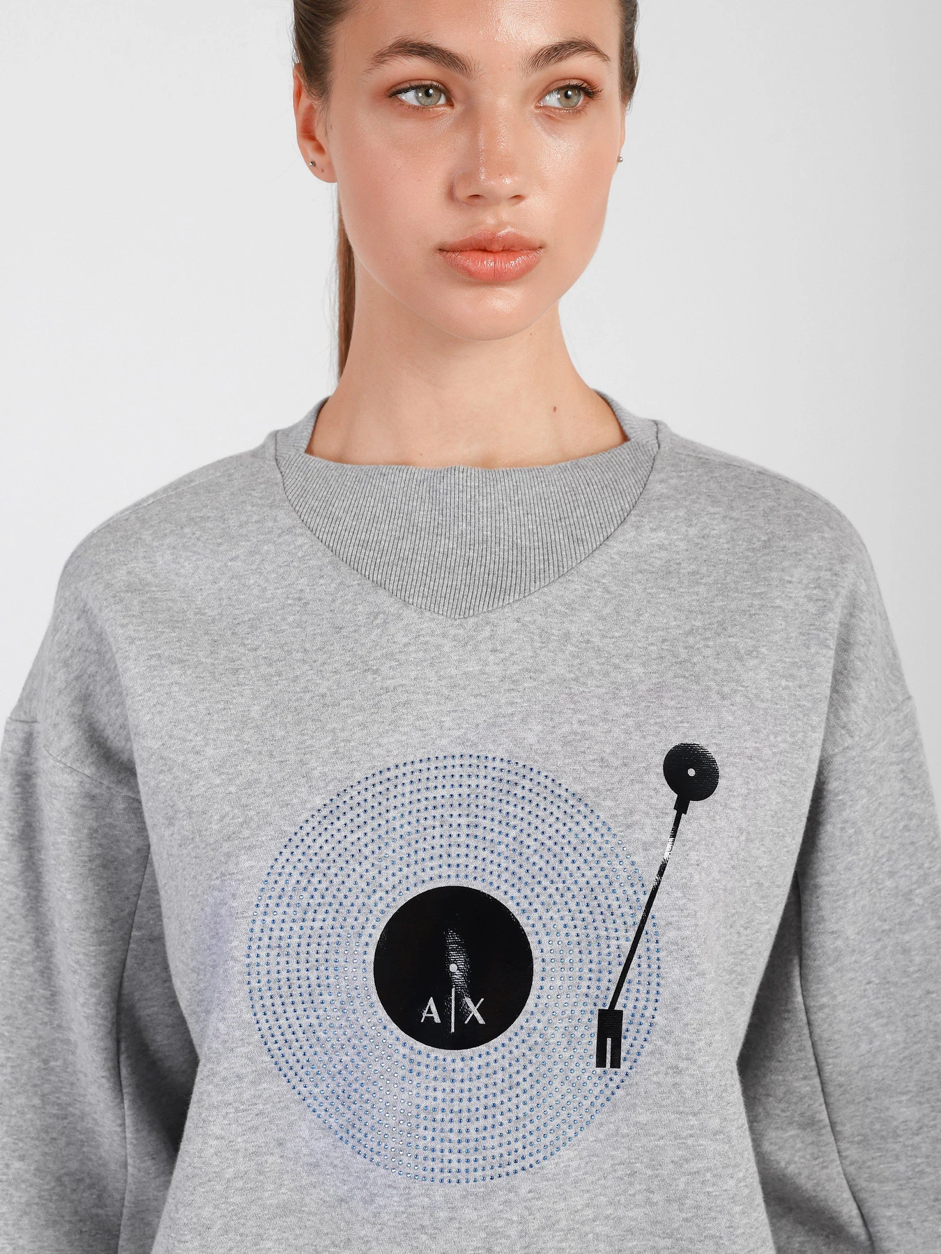 Худи и свитшоты Armani Exchange модель 6KYM71-YJ3QZ-3911 Худи и свитшоты Armani Exchange модель 6KYM71-YJ3QZ-3911 Фото
