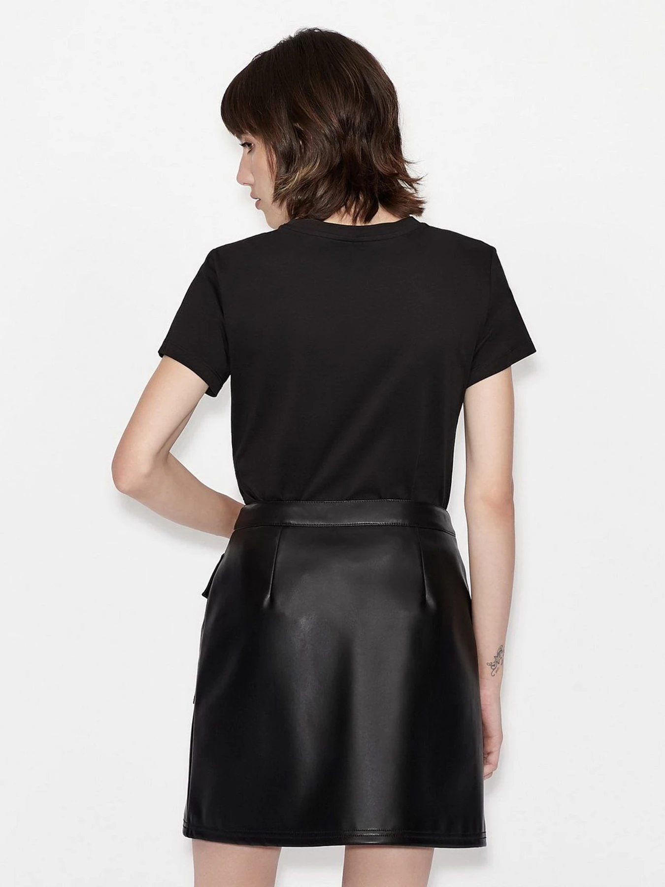 Футболки і поло Armani Exchange модель 6KYTAX-YJ8MZ-1200 Футболки і поло Armani Exchange модель 6KYTAX-YJ8MZ-1200 Фото