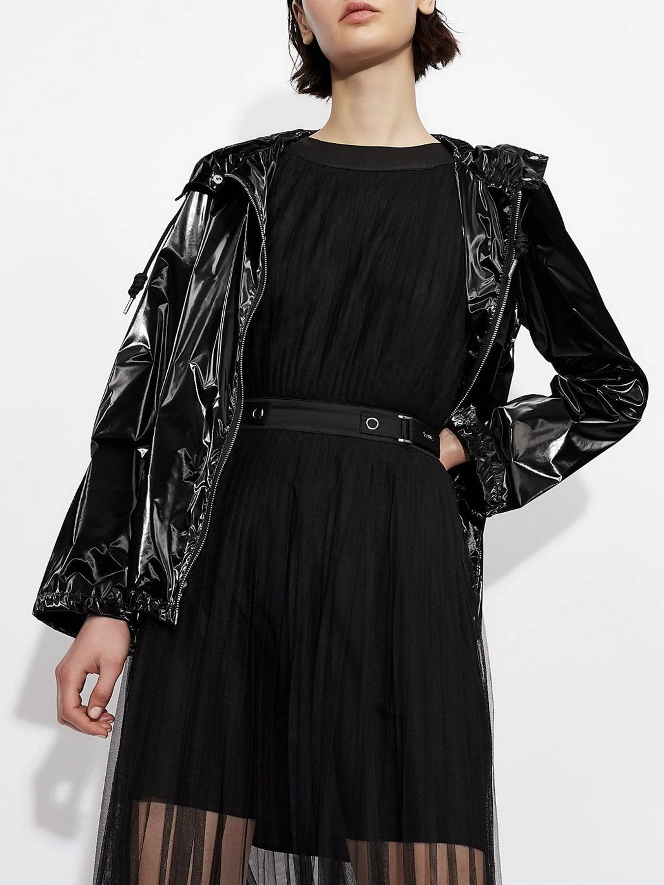 Сукні Armani Exchange модель 6KYA02-YNULZ-1200 Сукні Armani Exchange модель 6KYA02-YNULZ-1200 Фото