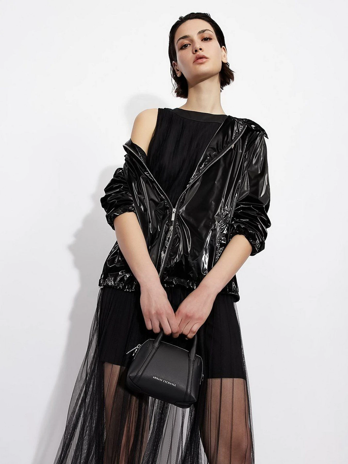 Сукні Armani Exchange модель 6KYA02-YNULZ-1200 Сукні Armani Exchange модель 6KYA02-YNULZ-1200 Фото
