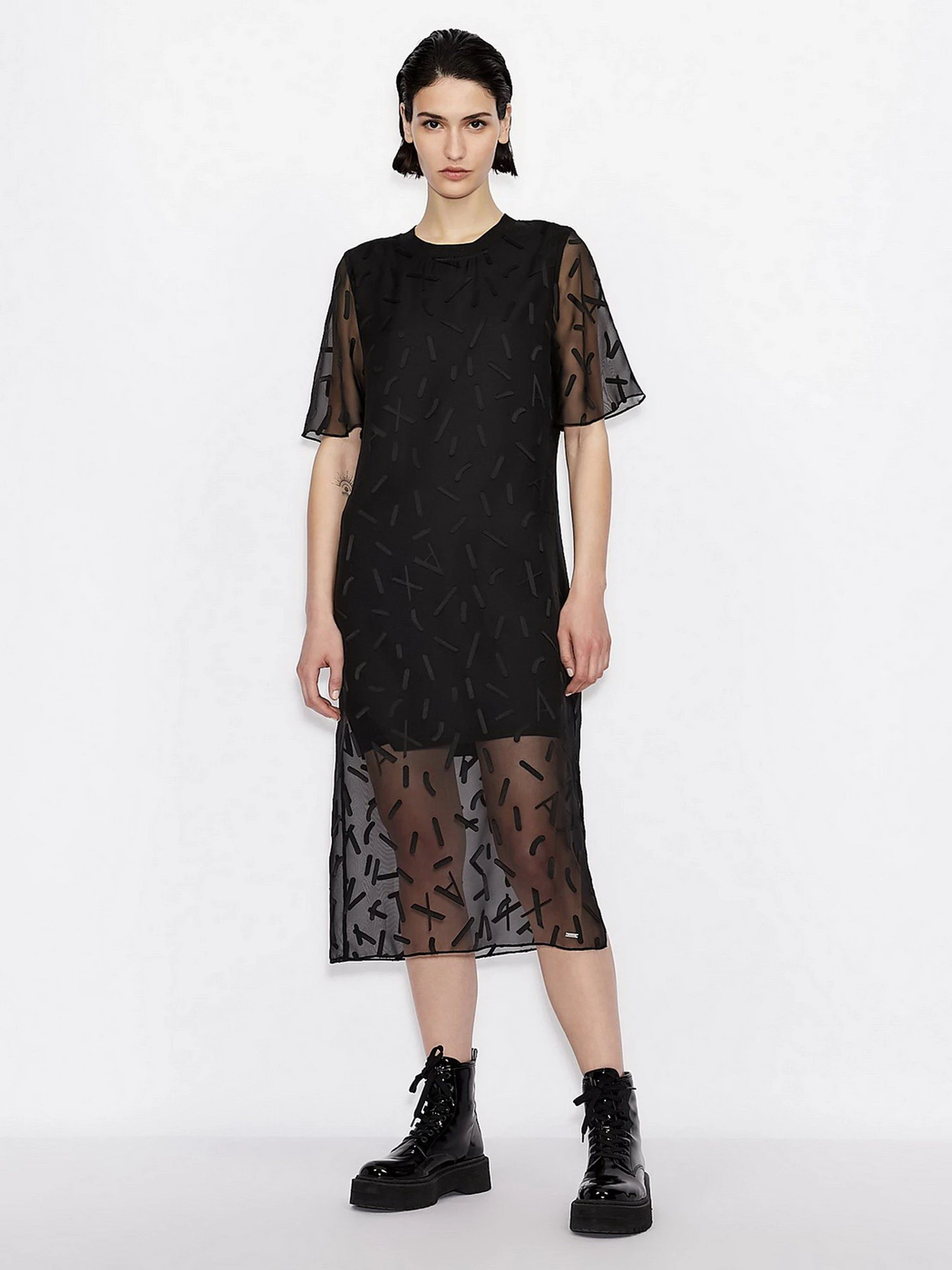 Платья Armani Exchange модель 6KYA09-YNVTZ-1200 Платья Armani Exchange модель 6KYA09-YNVTZ-1200 Фото
