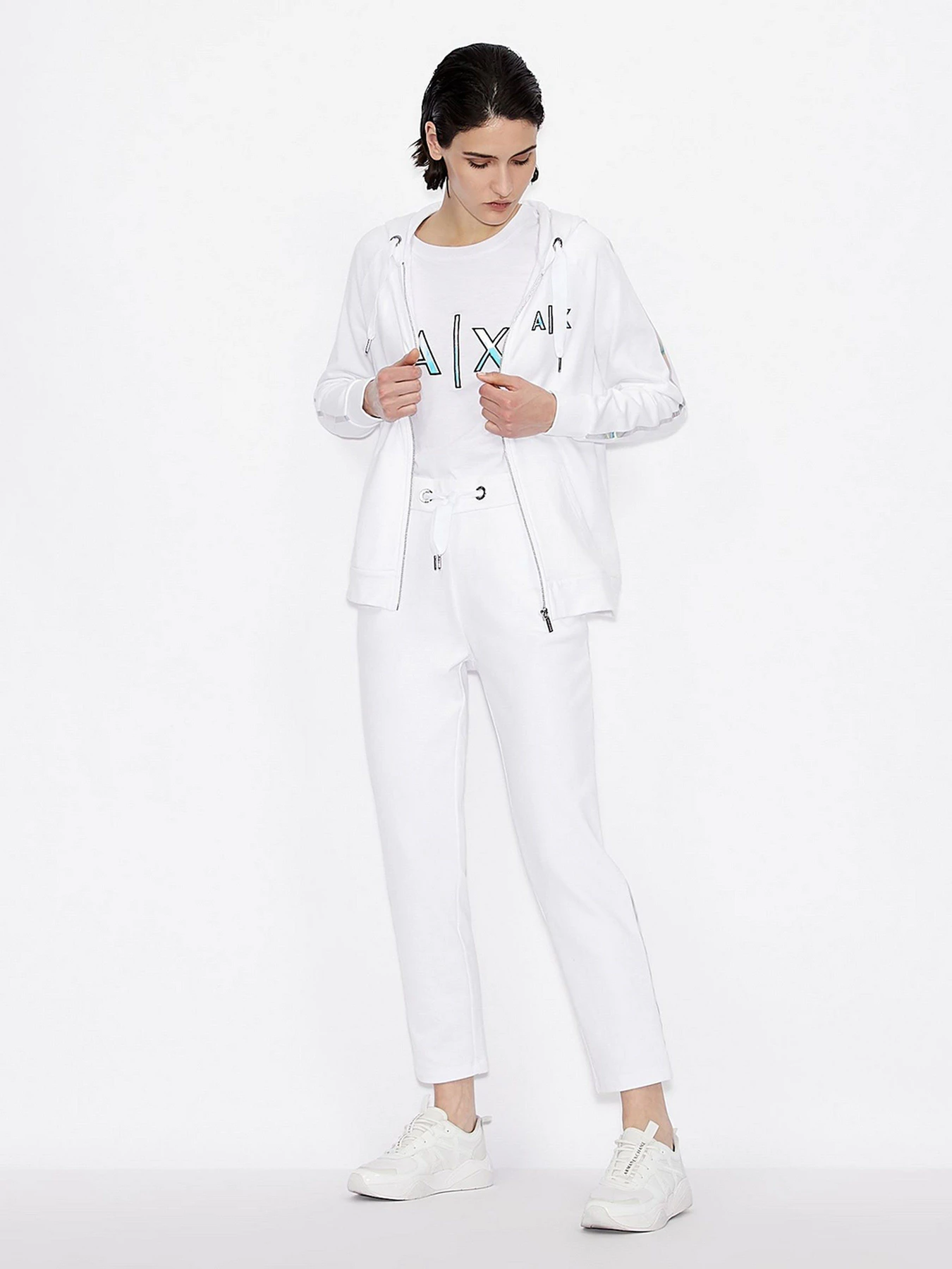 Худи и свитшоты Armani Exchange модель 6KYM66-YJ8RZ-1100 Худи и свитшоты Armani Exchange модель 6KYM66-YJ8RZ-1100 Фото