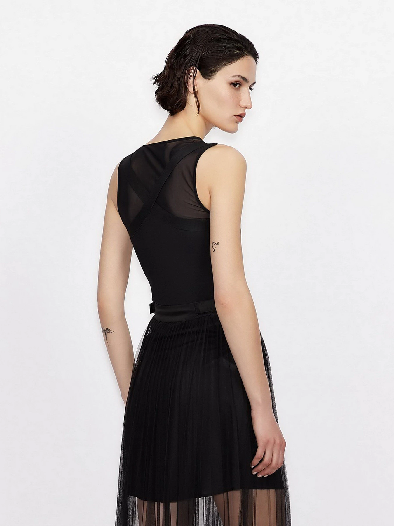 Рубашки Armani Exchange модель 6KYMEA-YJ4RZ-1200 Рубашки Armani Exchange модель 6KYMEA-YJ4RZ-1200 Фото