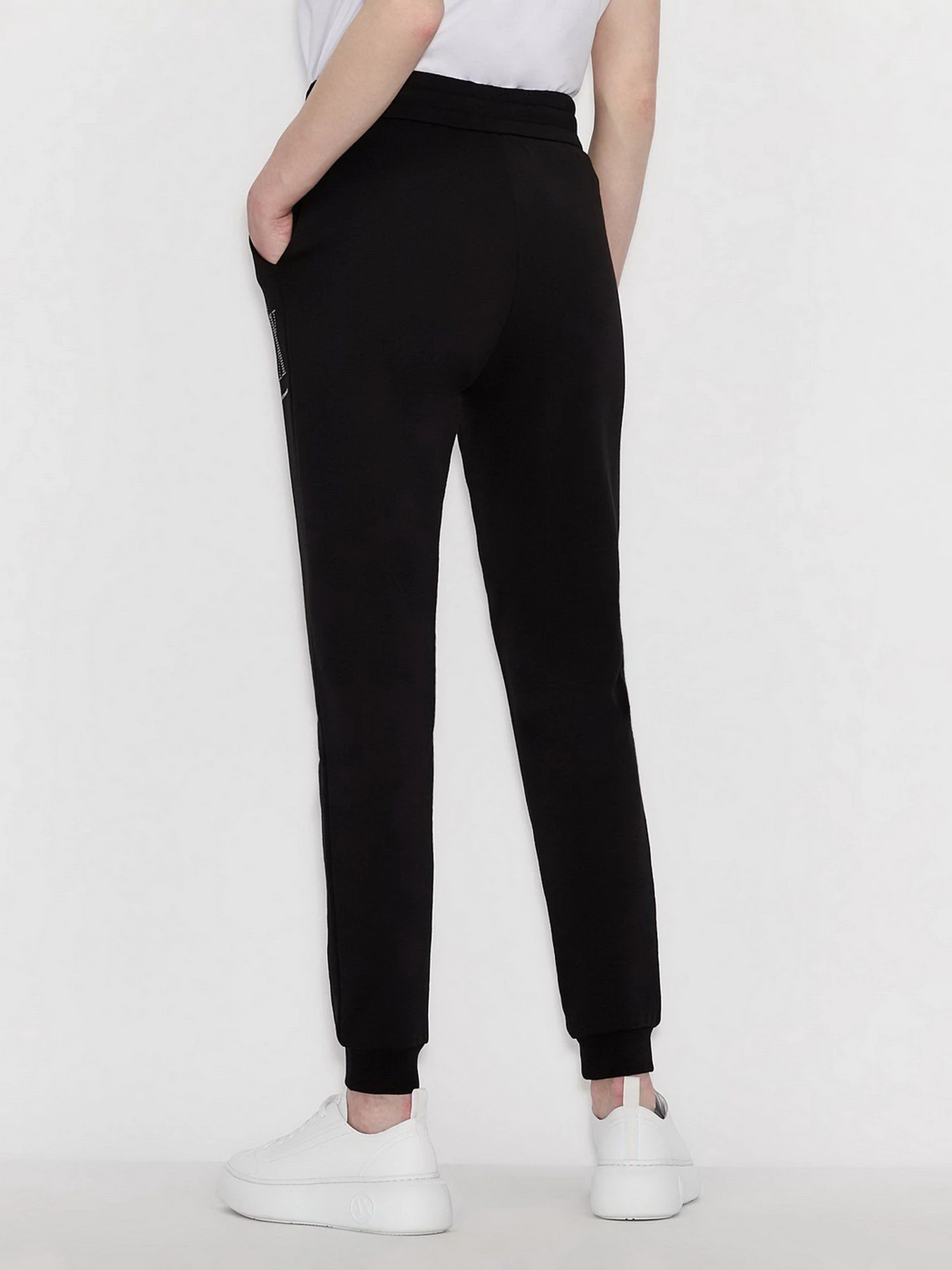 Брюки Armani Exchange модель 8NYPDX-YJ68Z-1200 Брюки Armani Exchange модель 8NYPDX-YJ68Z-1200 Фото