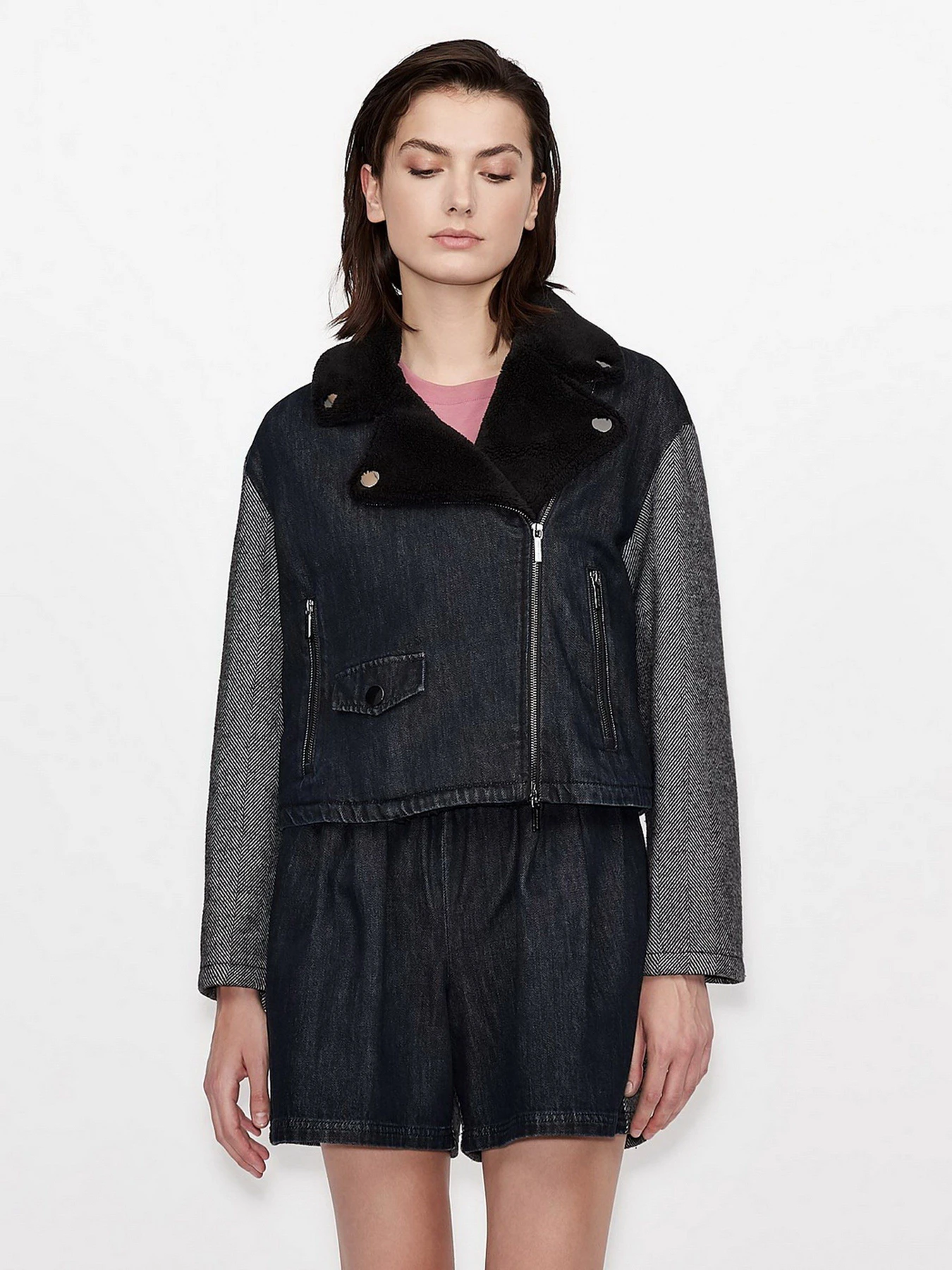 Куртки и дубленки Armani Exchange модель 6KYB33-Y1EBZ-1500 Куртки и дубленки Armani Exchange модель 6KYB33-Y1EBZ-1500 Фото