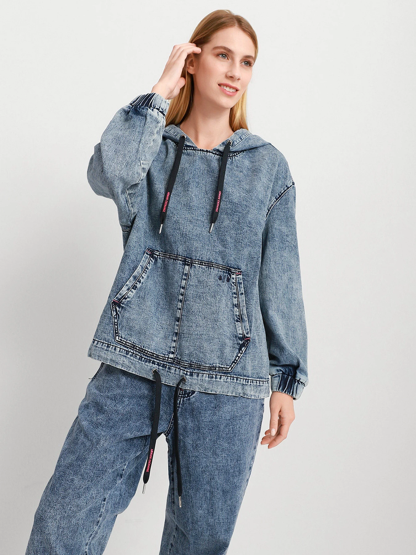 Куртки и дубленки Armani Exchange модель 6KYH35-Y1EDZ-1500 Куртки и дубленки Armani Exchange модель 6KYH35-Y1EDZ-1500 Фото